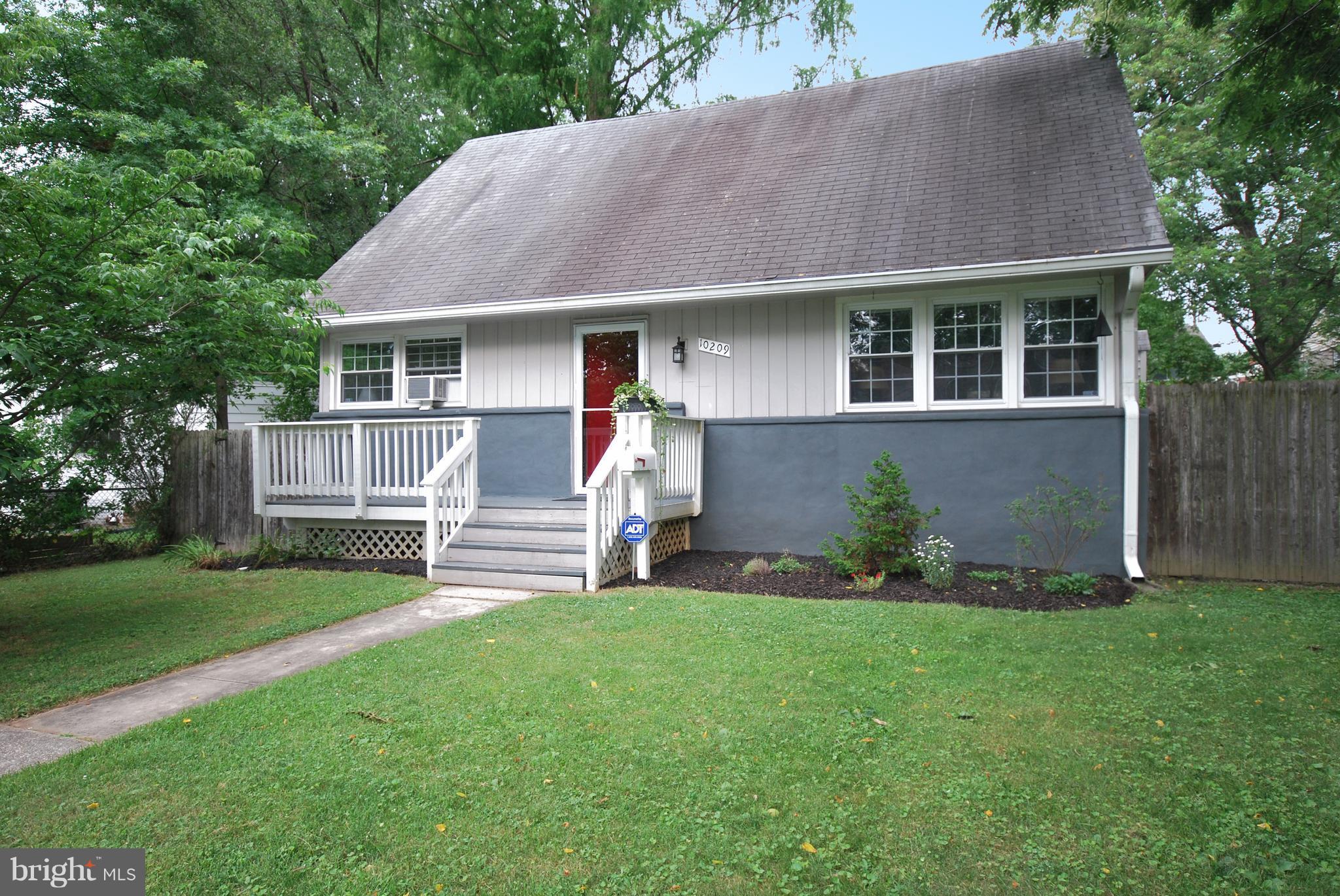 MCDONALD KNOLLS - Residential Lease