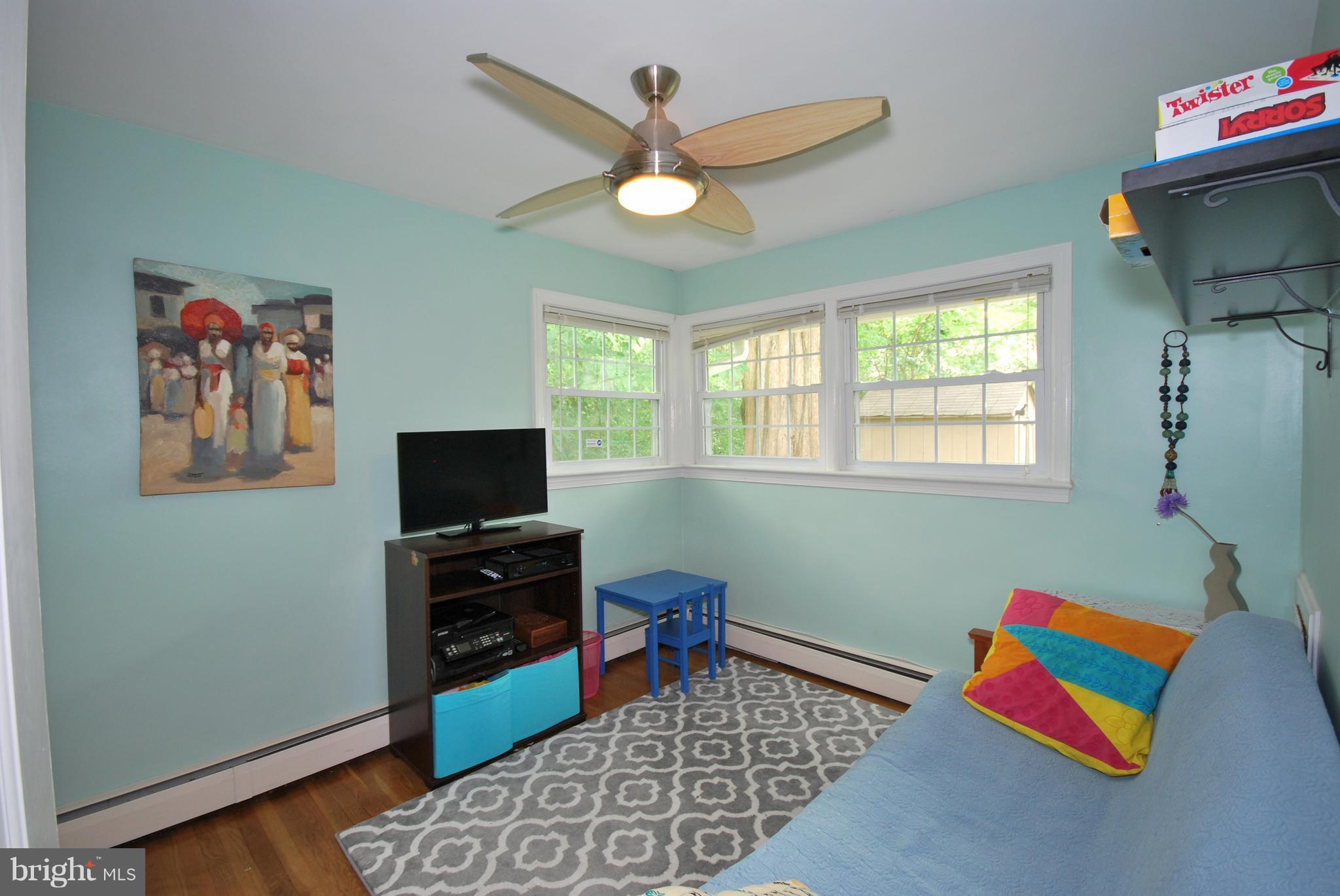 MCDONALD KNOLLS - Residential Lease