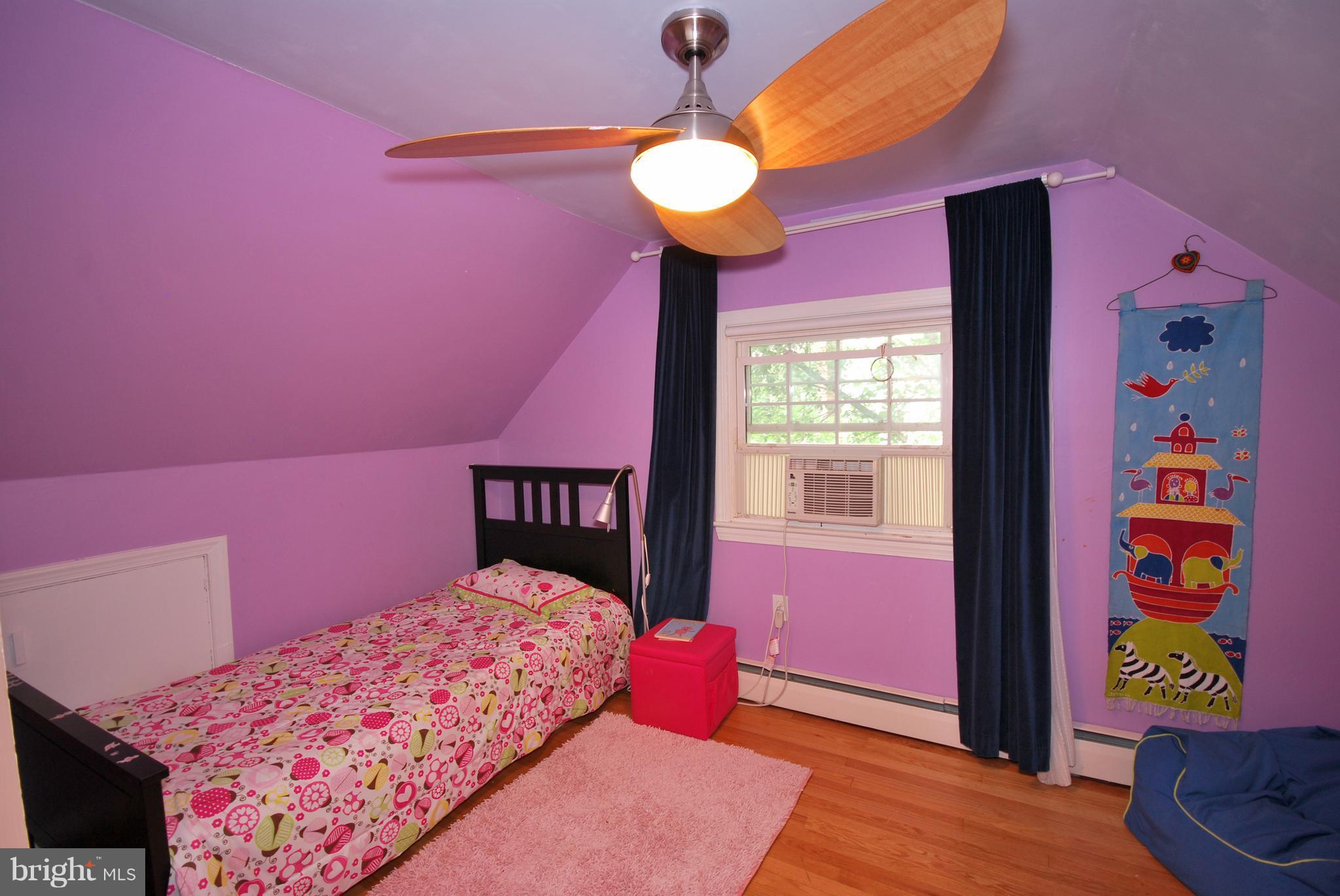 MCDONALD KNOLLS - Residential Lease