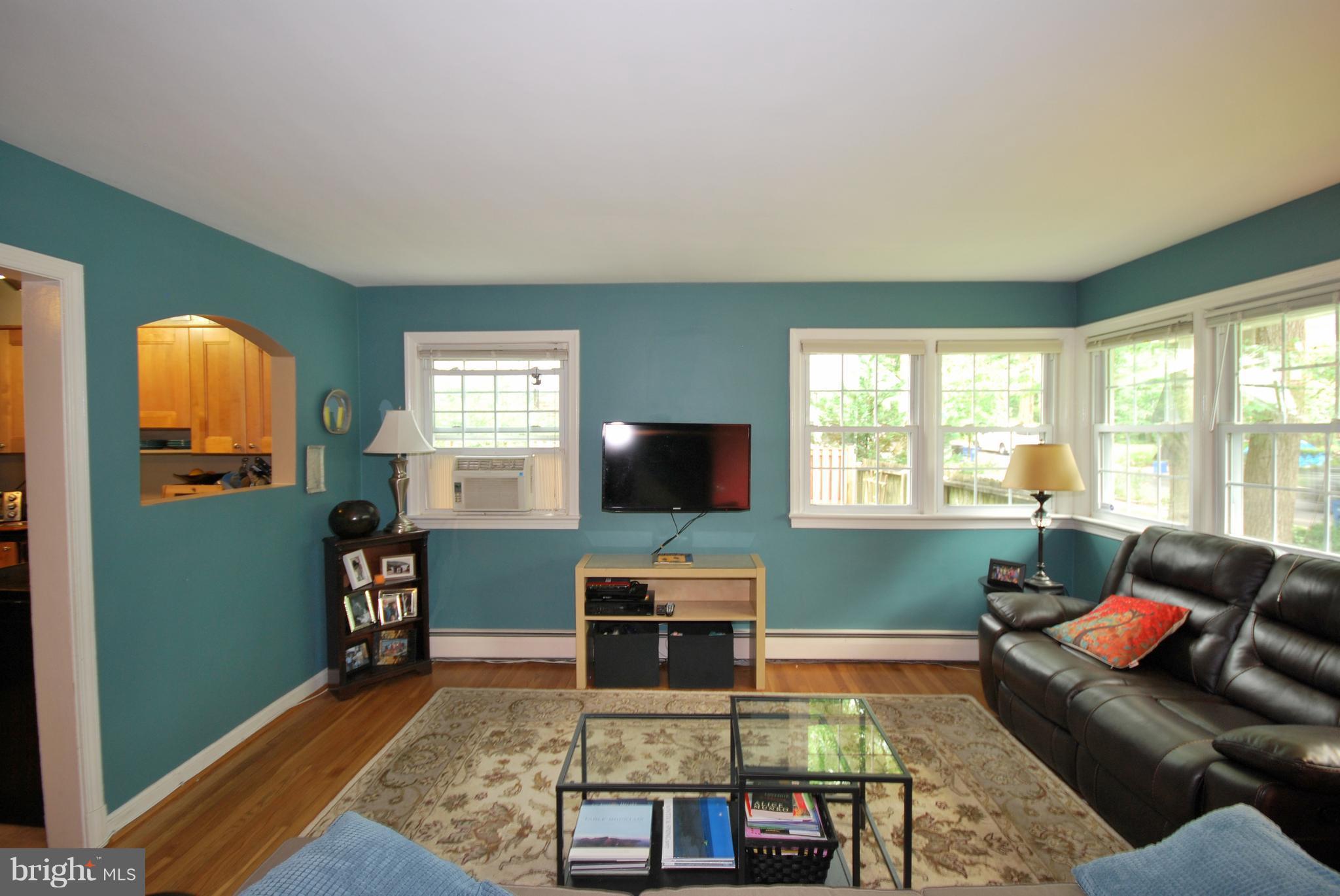 MCDONALD KNOLLS - Residential Lease