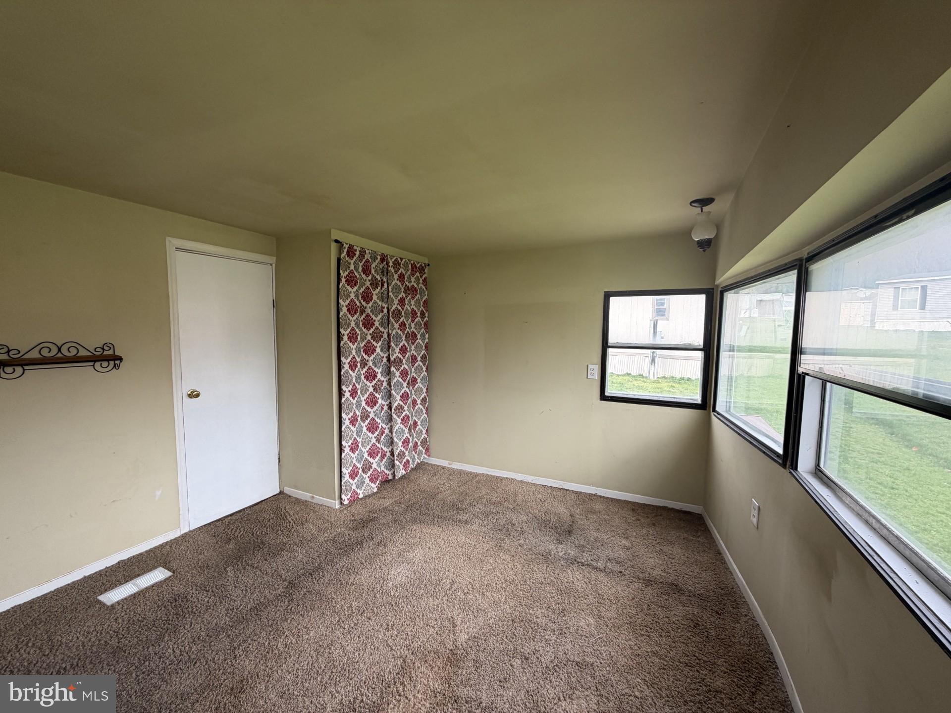 MIDDLESEX TWP - Residential