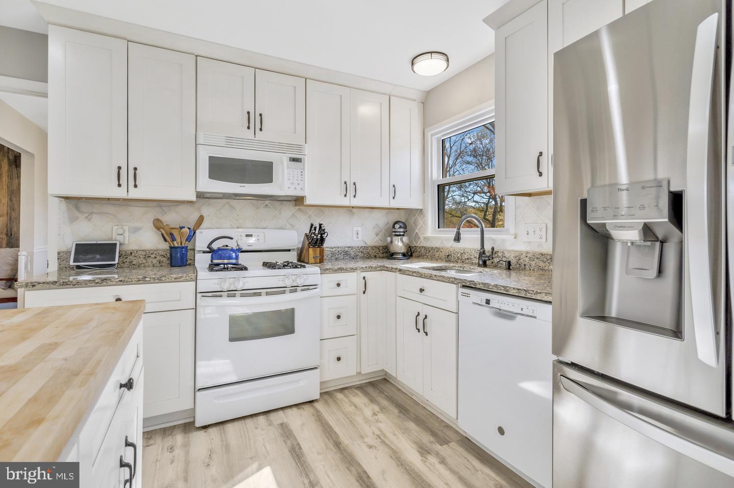 SPRINGBROOK FOREST - Residential Lease