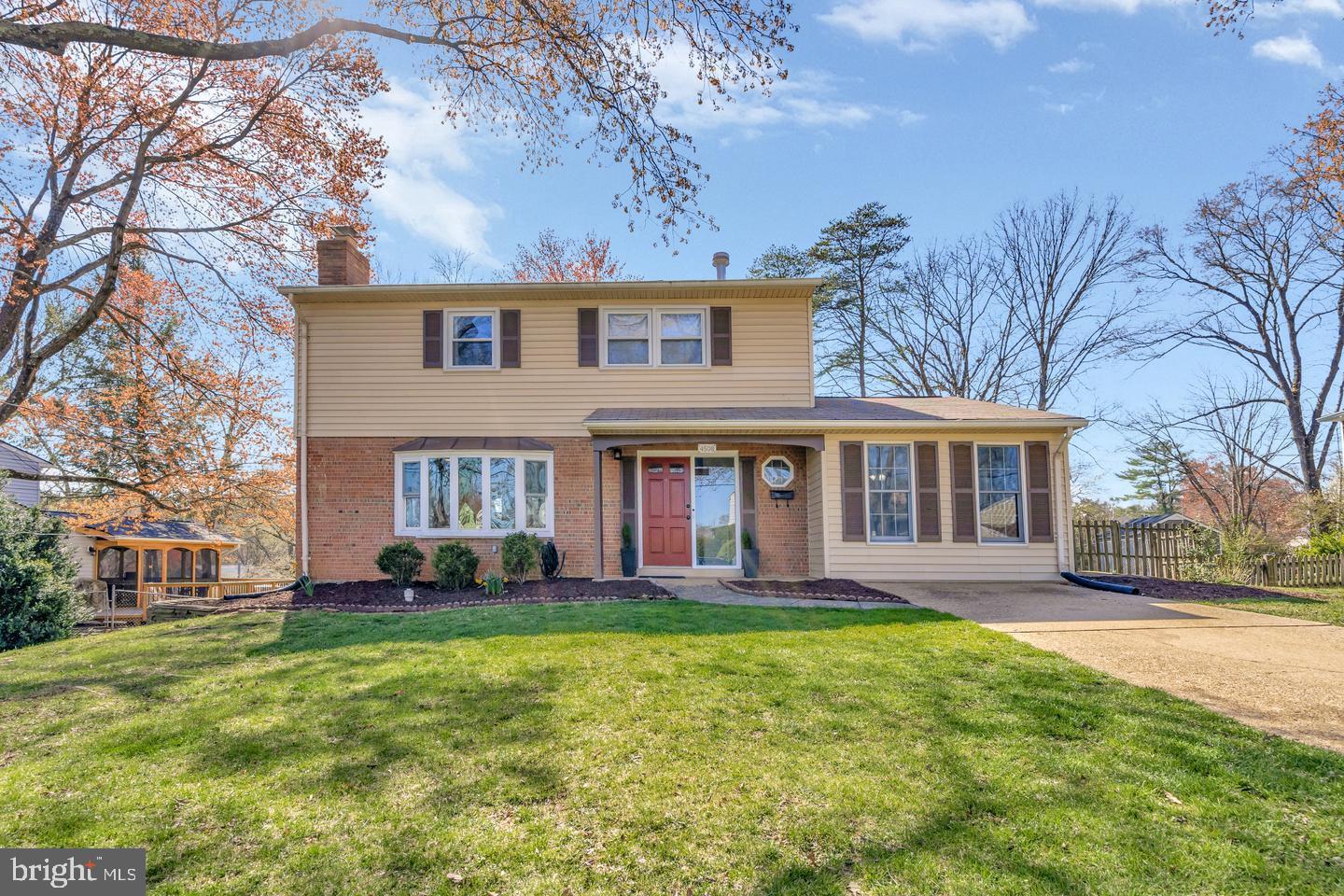 SPRINGBROOK FOREST - Residential Lease