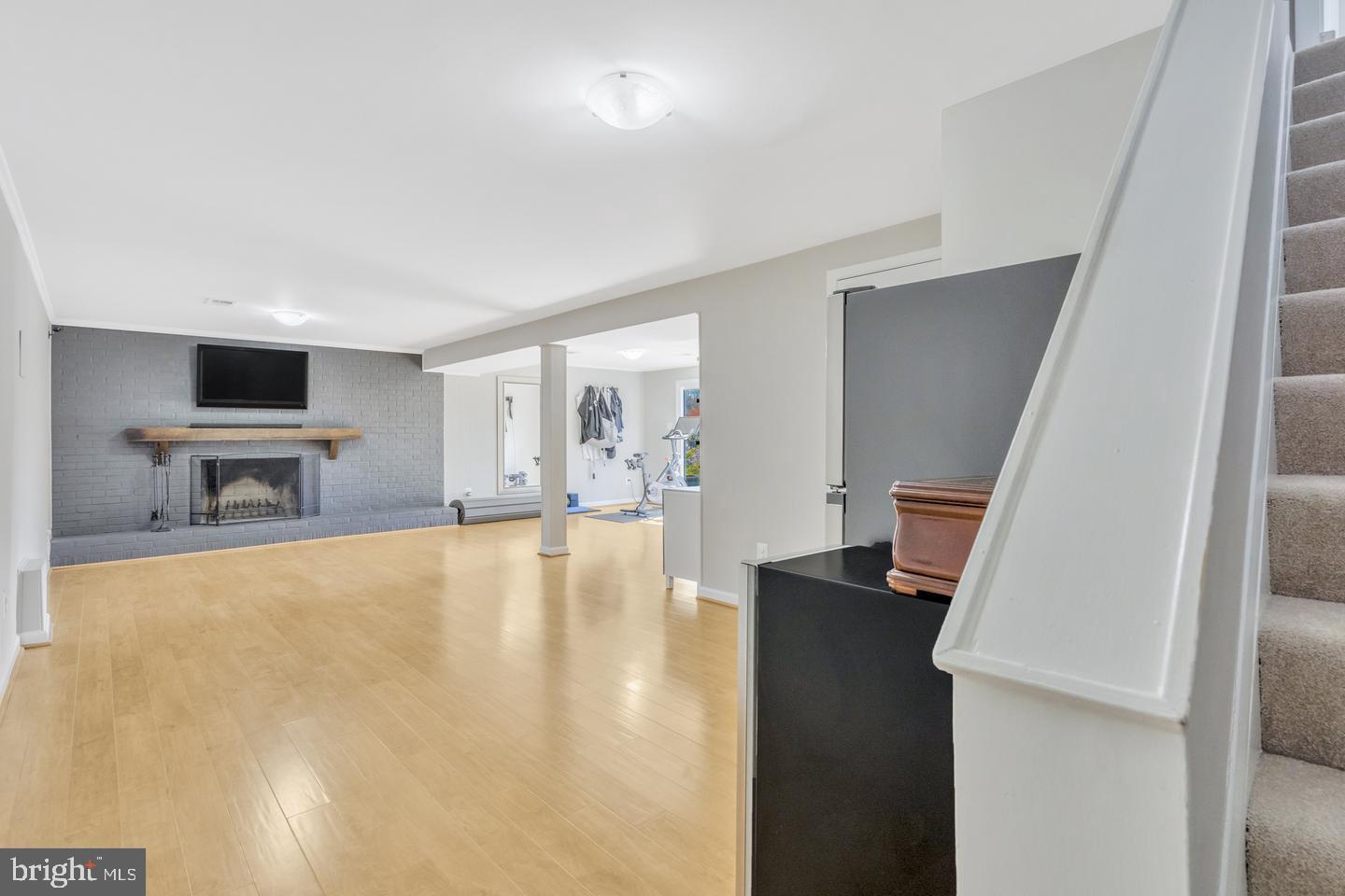 SPRINGBROOK FOREST - Residential Lease