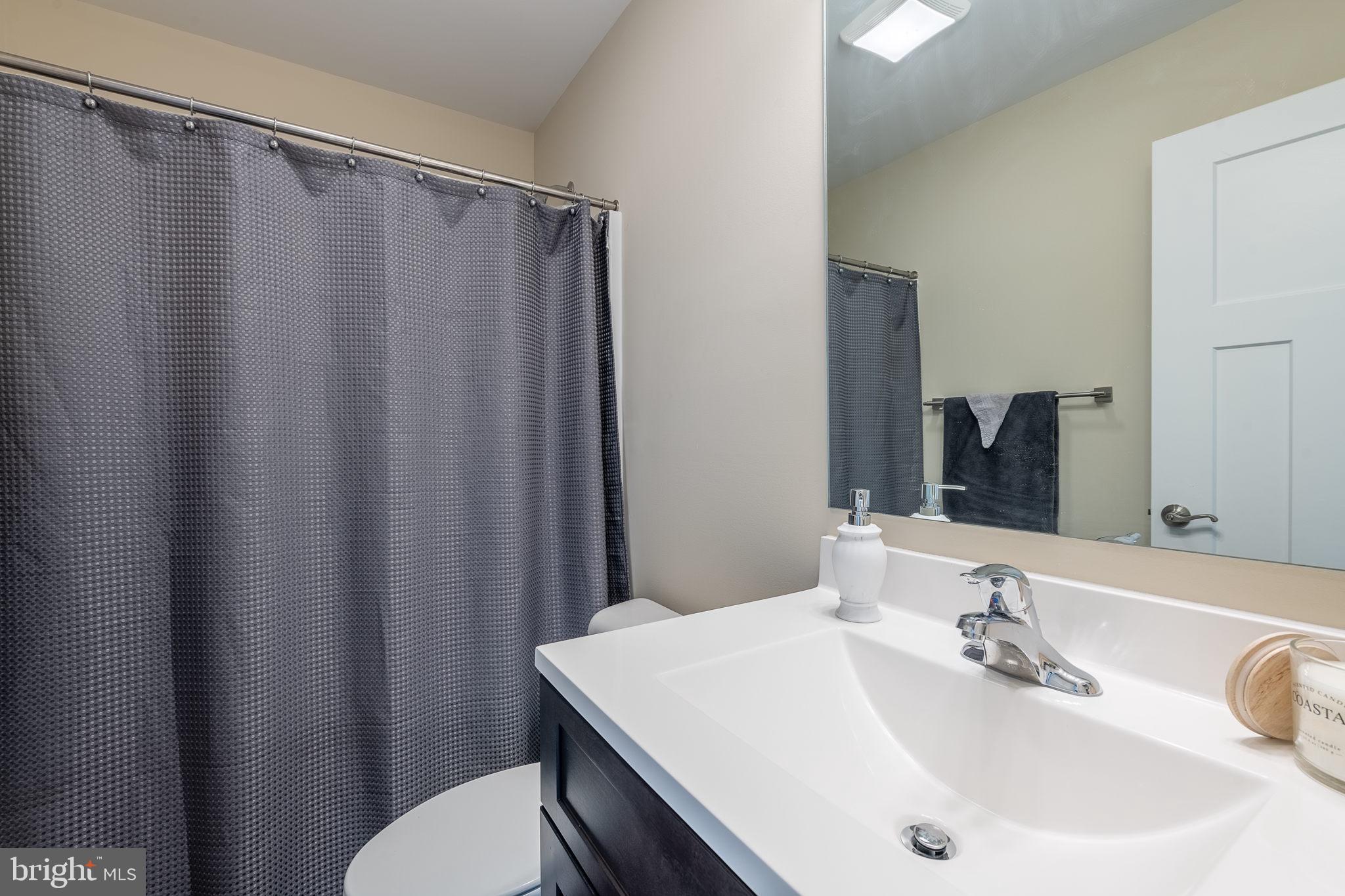 CHESTNUT HILL ESTATES - Residential