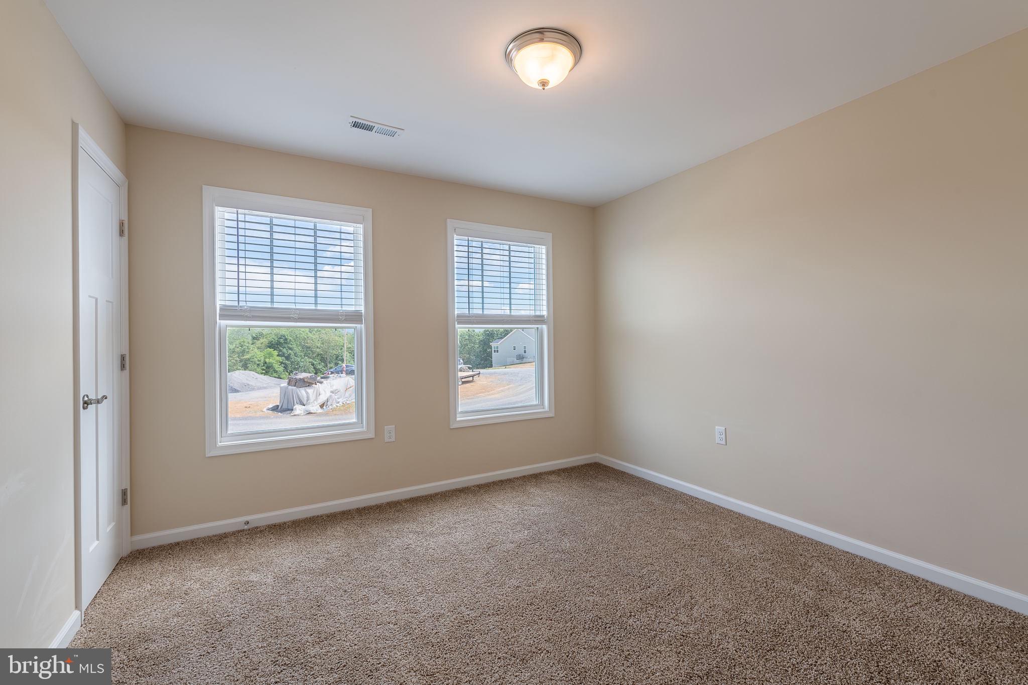 CHESTNUT HILL ESTATES - Residential