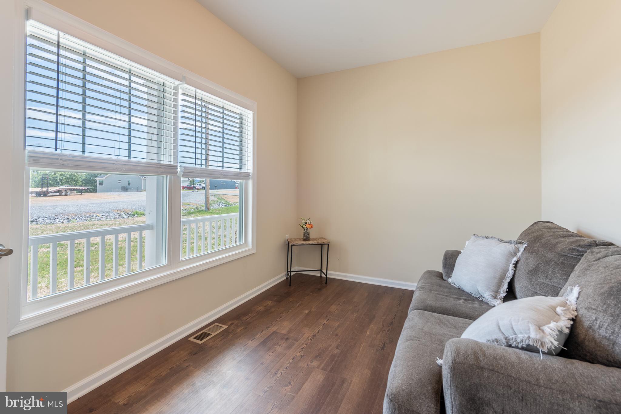 CHESTNUT HILL ESTATES - Residential