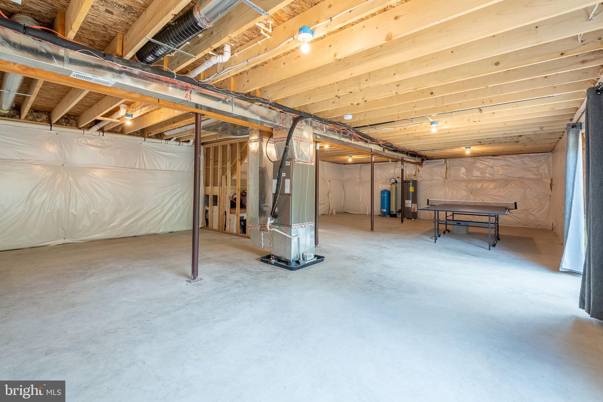 CHESTNUT HILL ESTATES - Residential