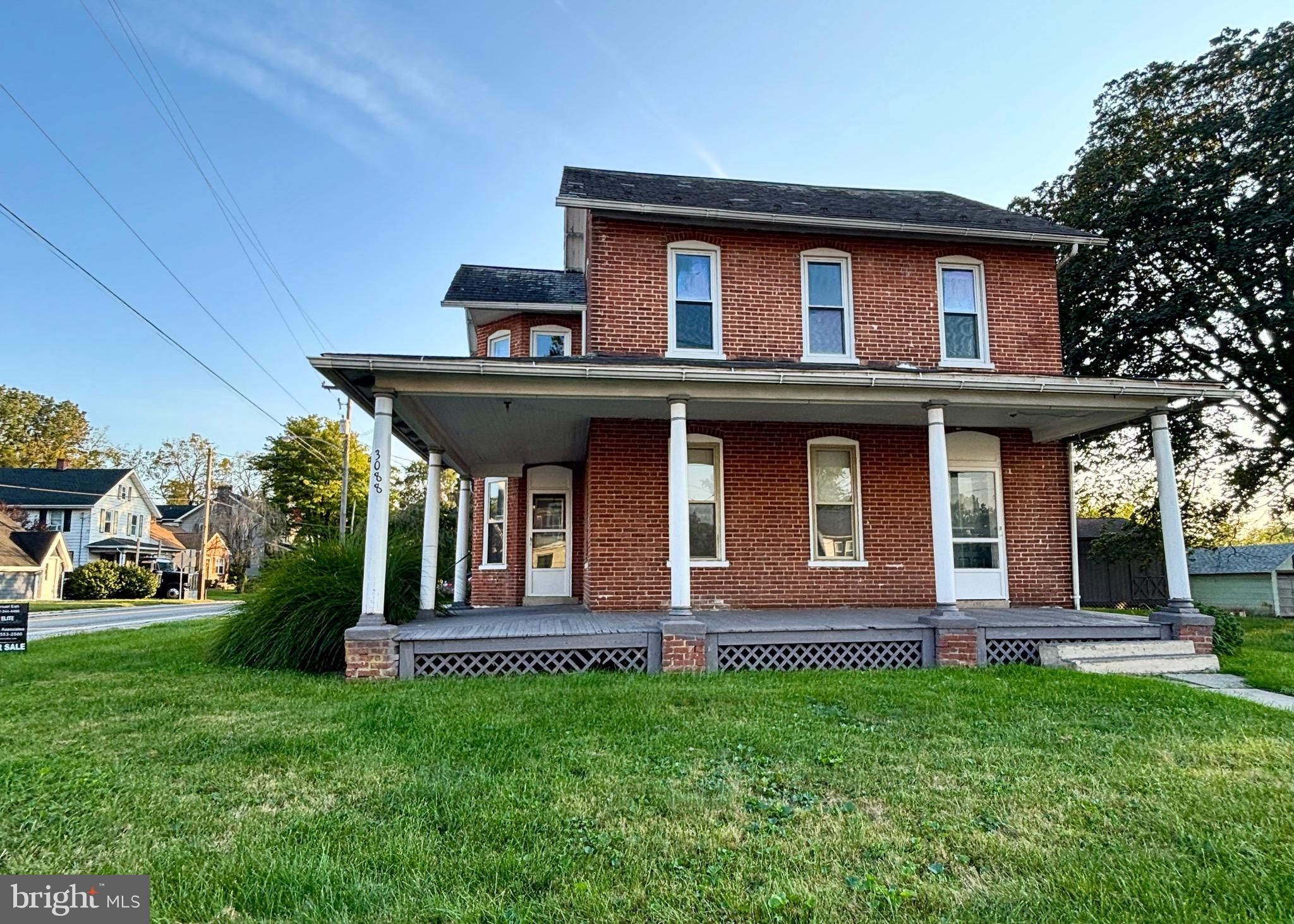 3088 E LINCOLN HIGHWAY E