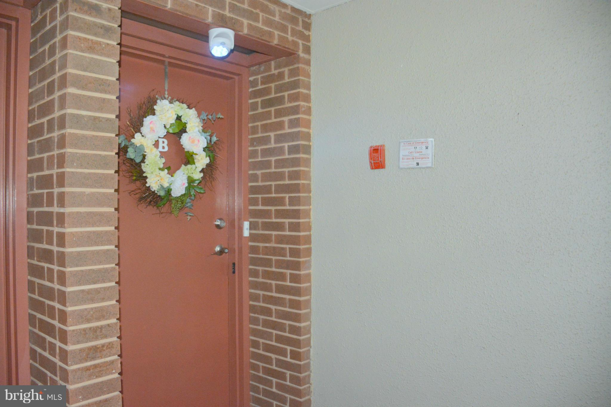 DEERING WOODS - Residential