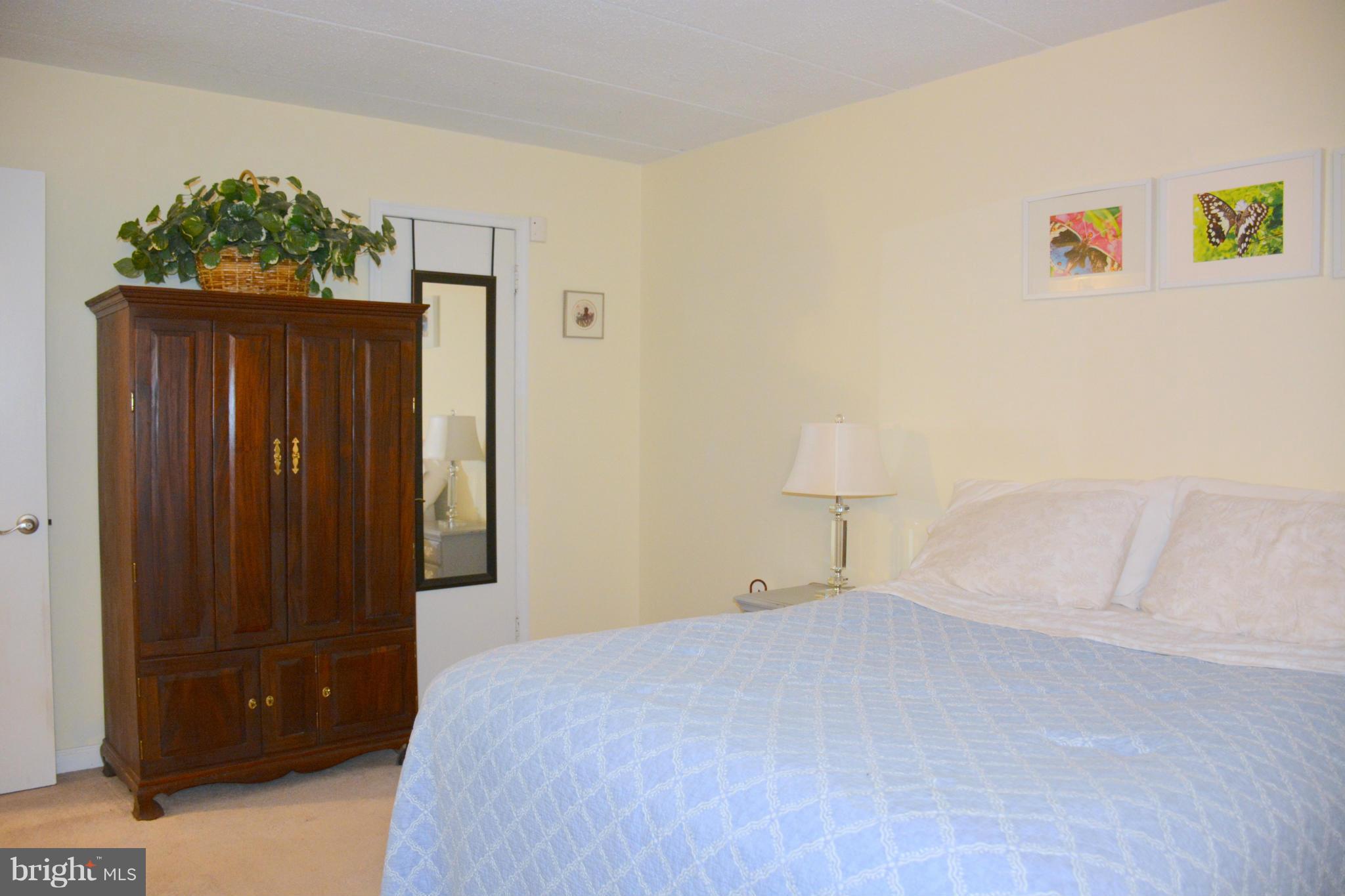 DEERING WOODS - Residential