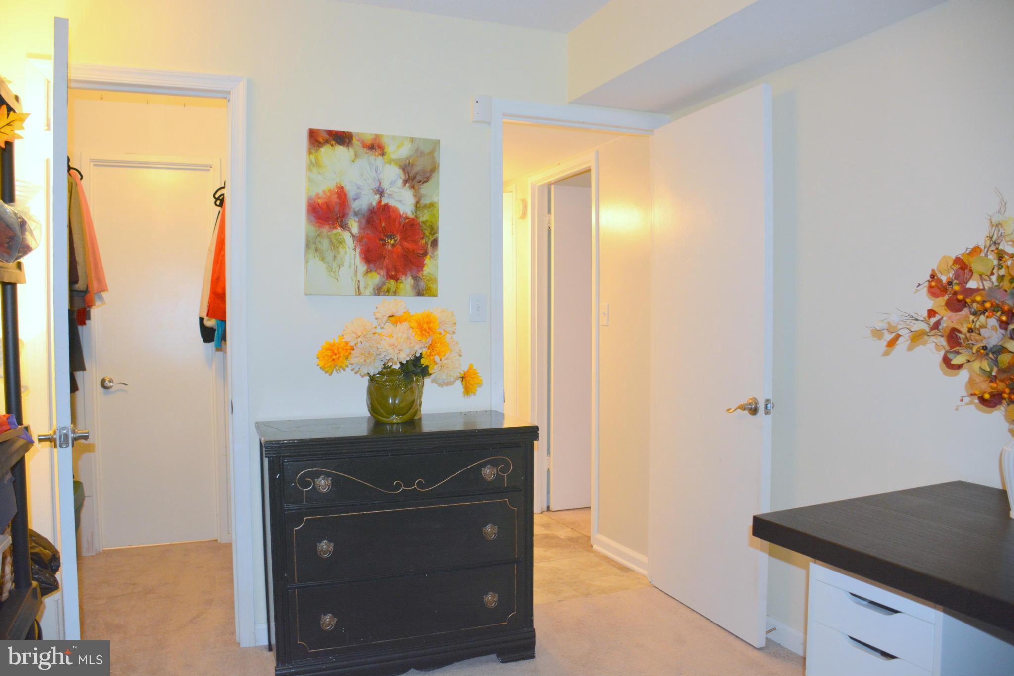 DEERING WOODS - Residential