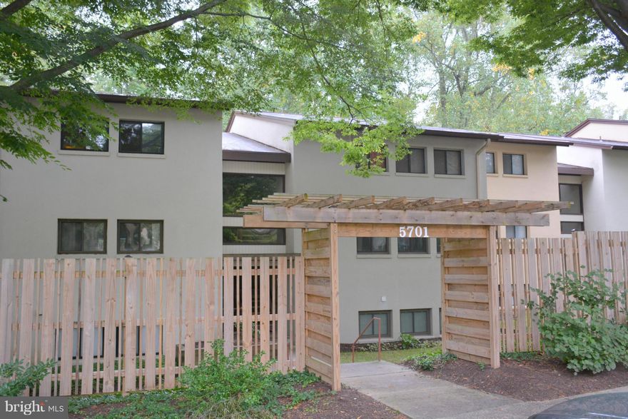 Updated 2 BR 2 BA spacious condo, backing to open space & lovely view of trees off the patio. New HVAC, newer appliances & H2O, replacement windows & slider, granite in large kitchen with gas stove, overlooking large dining room & french doors to huge living room w/2nd slider to patio. Storage space galore, plenty of parking, easy commute to 32, W/D in unit, great walkability to downtown Columbia!