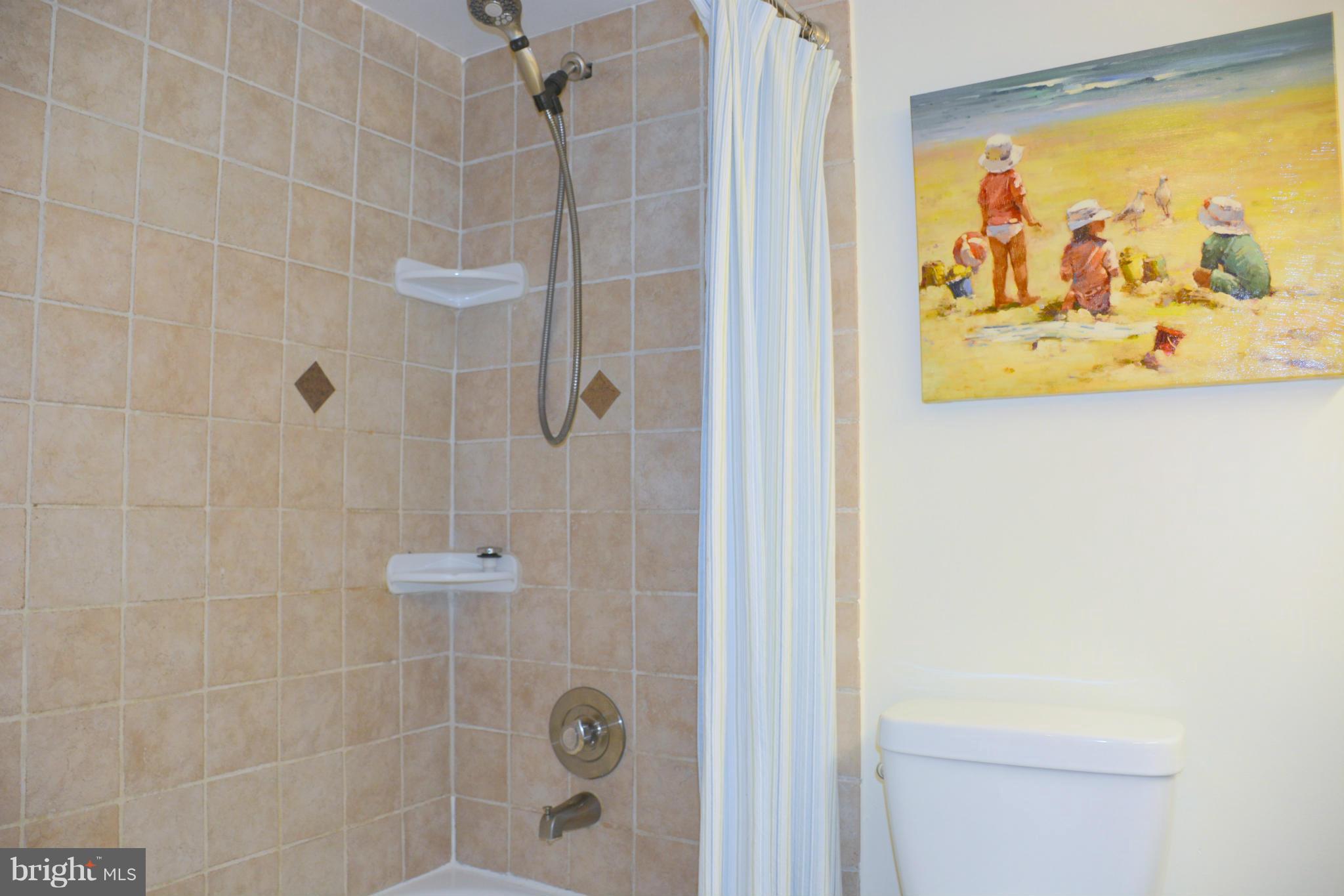 DEERING WOODS - Residential