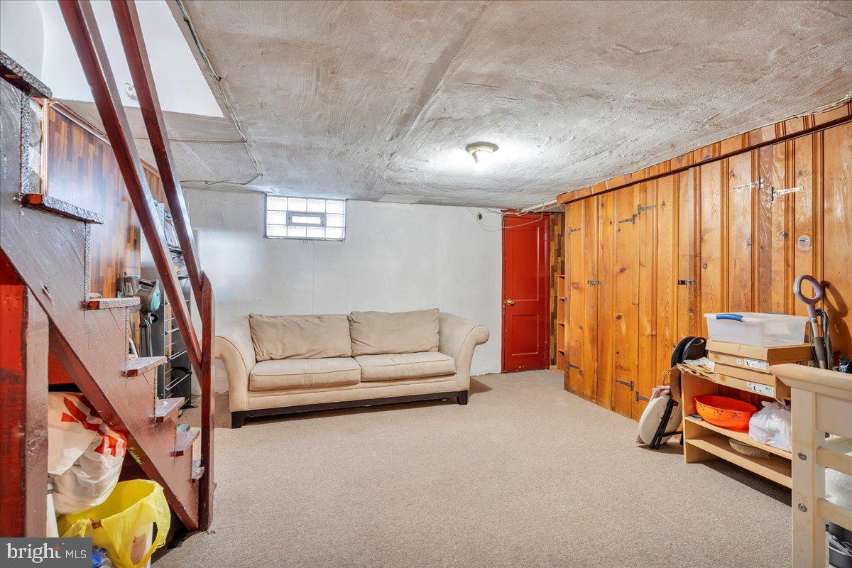 EAST MT AIRY - Residential