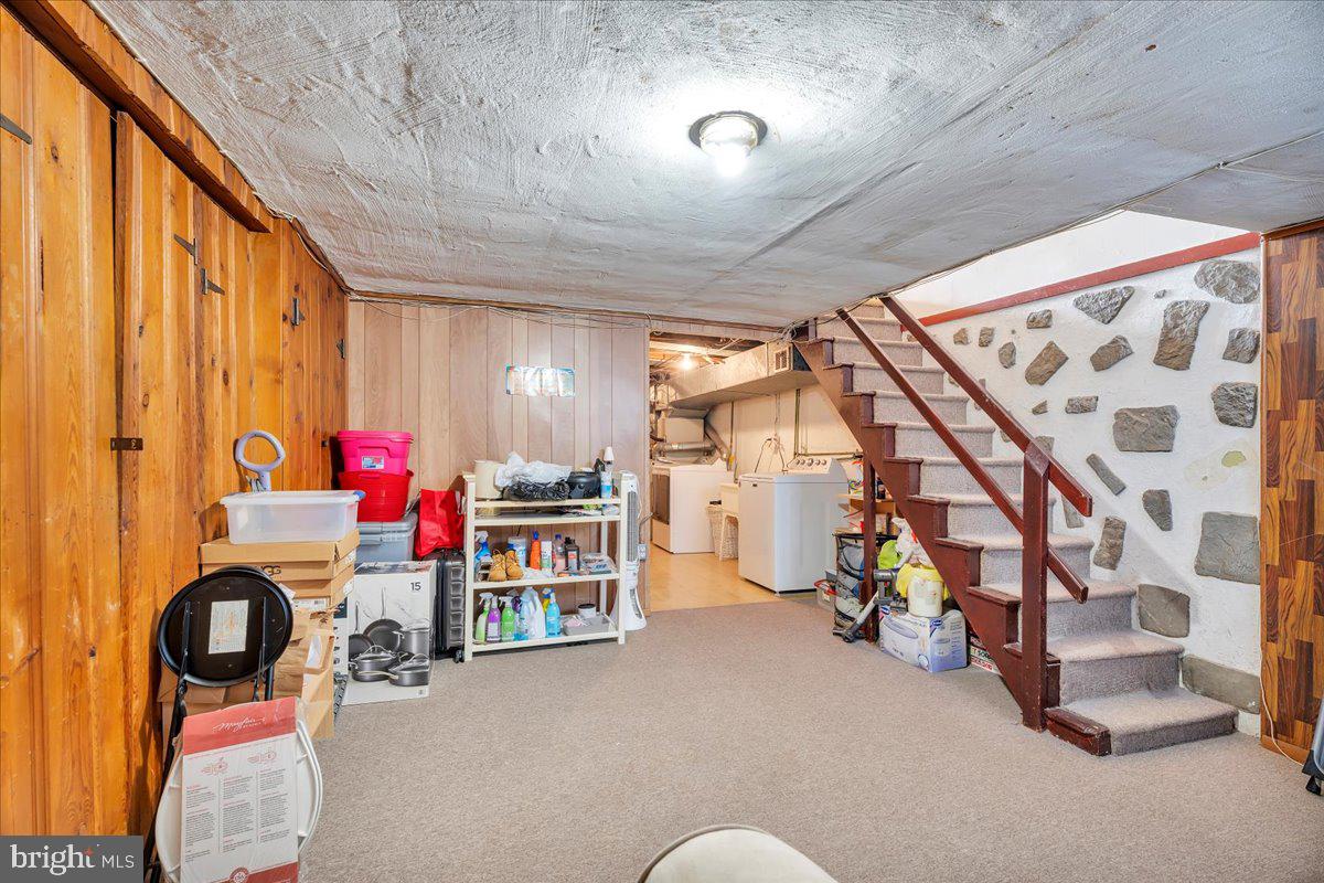 EAST MT AIRY - Residential