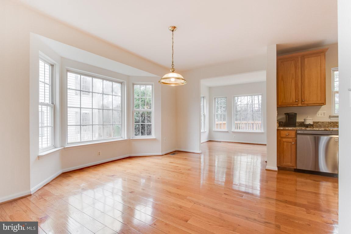 TOWNES AT COMPTON FARM - Residential