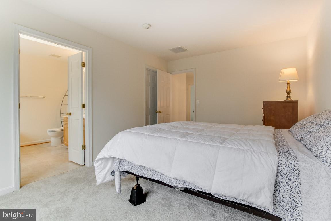 TOWNES AT COMPTON FARM - Residential