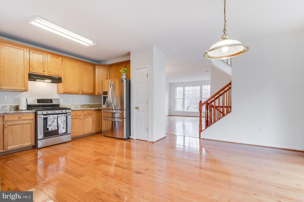 TOWNES AT COMPTON FARM - Residential