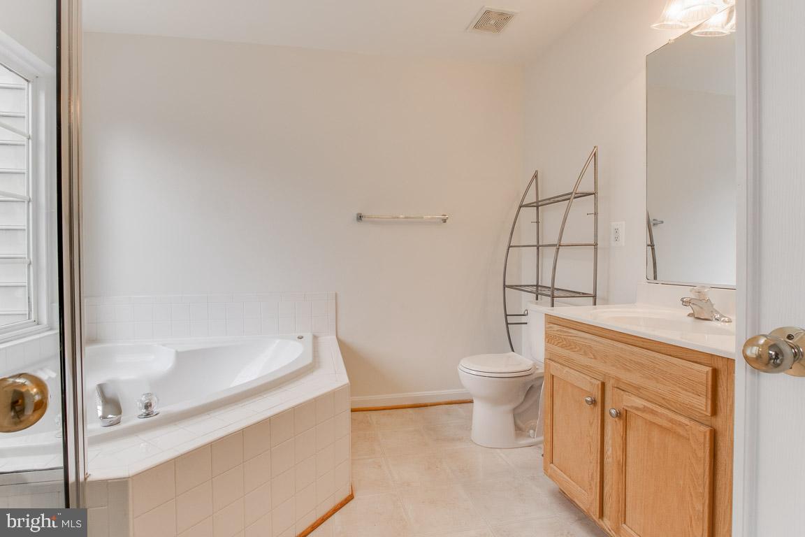 TOWNES AT COMPTON FARM - Residential