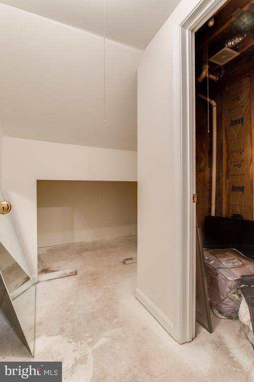 TOWNES AT COMPTON FARM - Residential