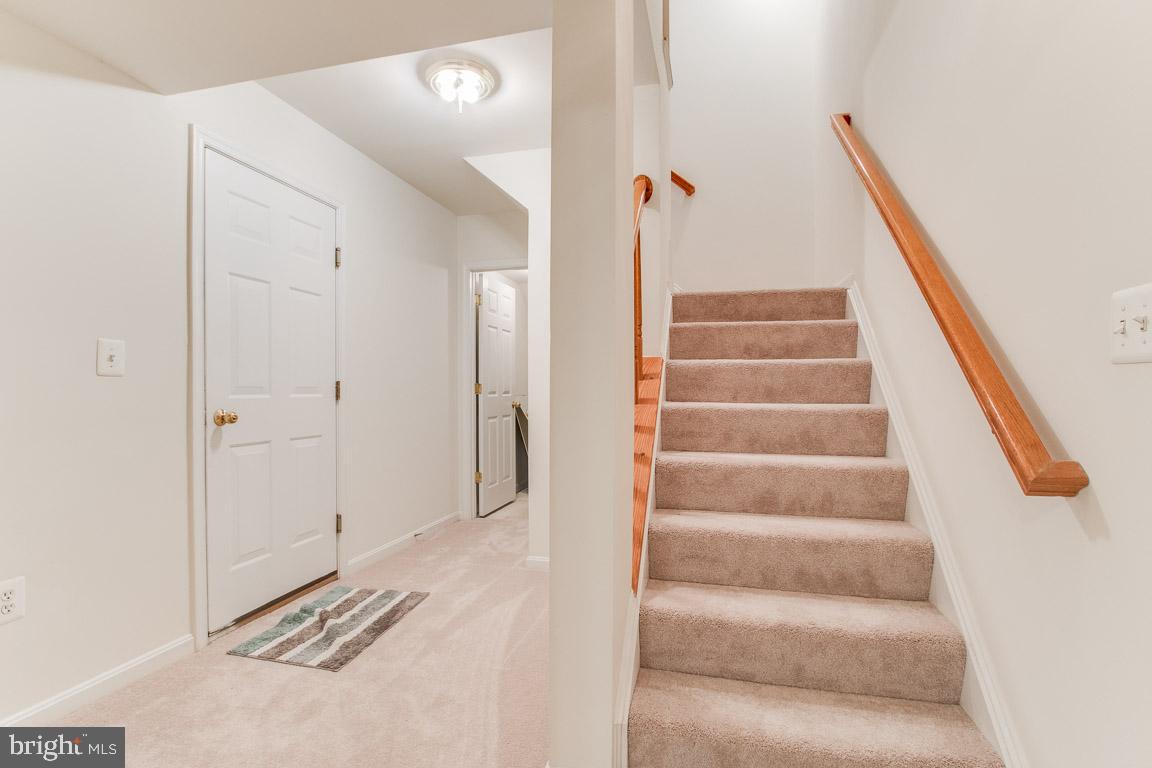 TOWNES AT COMPTON FARM - Residential