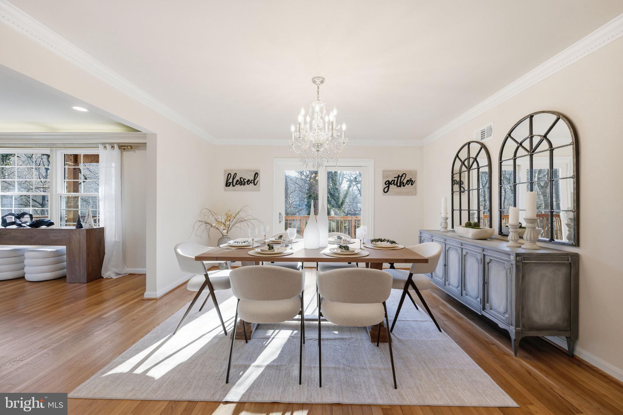 FOREST HILLS - Residential