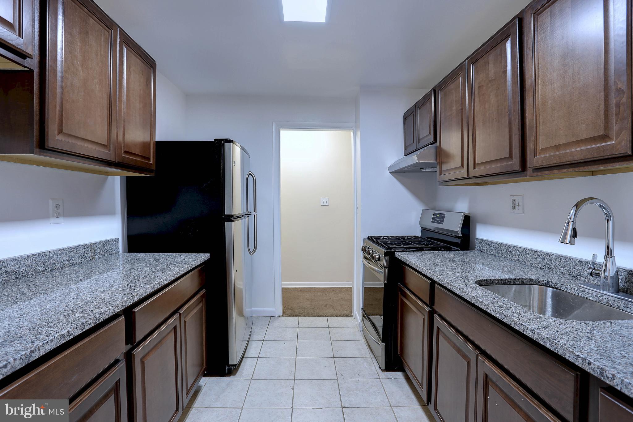 MARLOW TOWERS - Residential