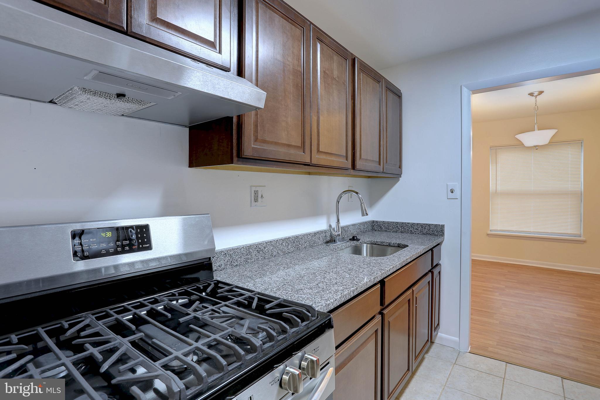 MARLOW TOWERS - Residential