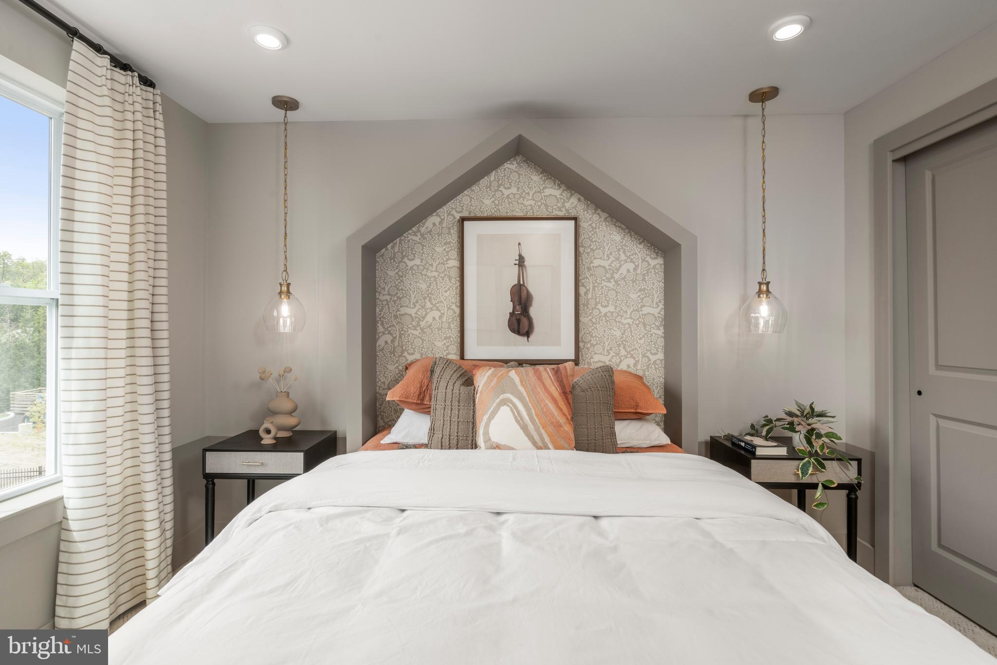 STERLING WALK - Residential