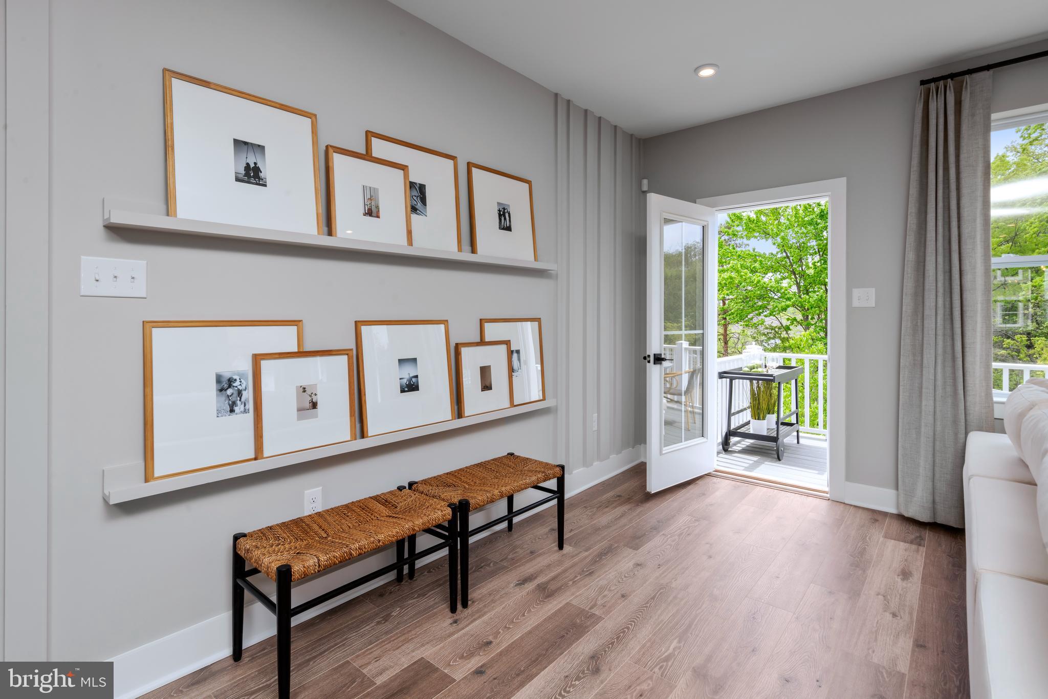 STERLING WALK - Residential