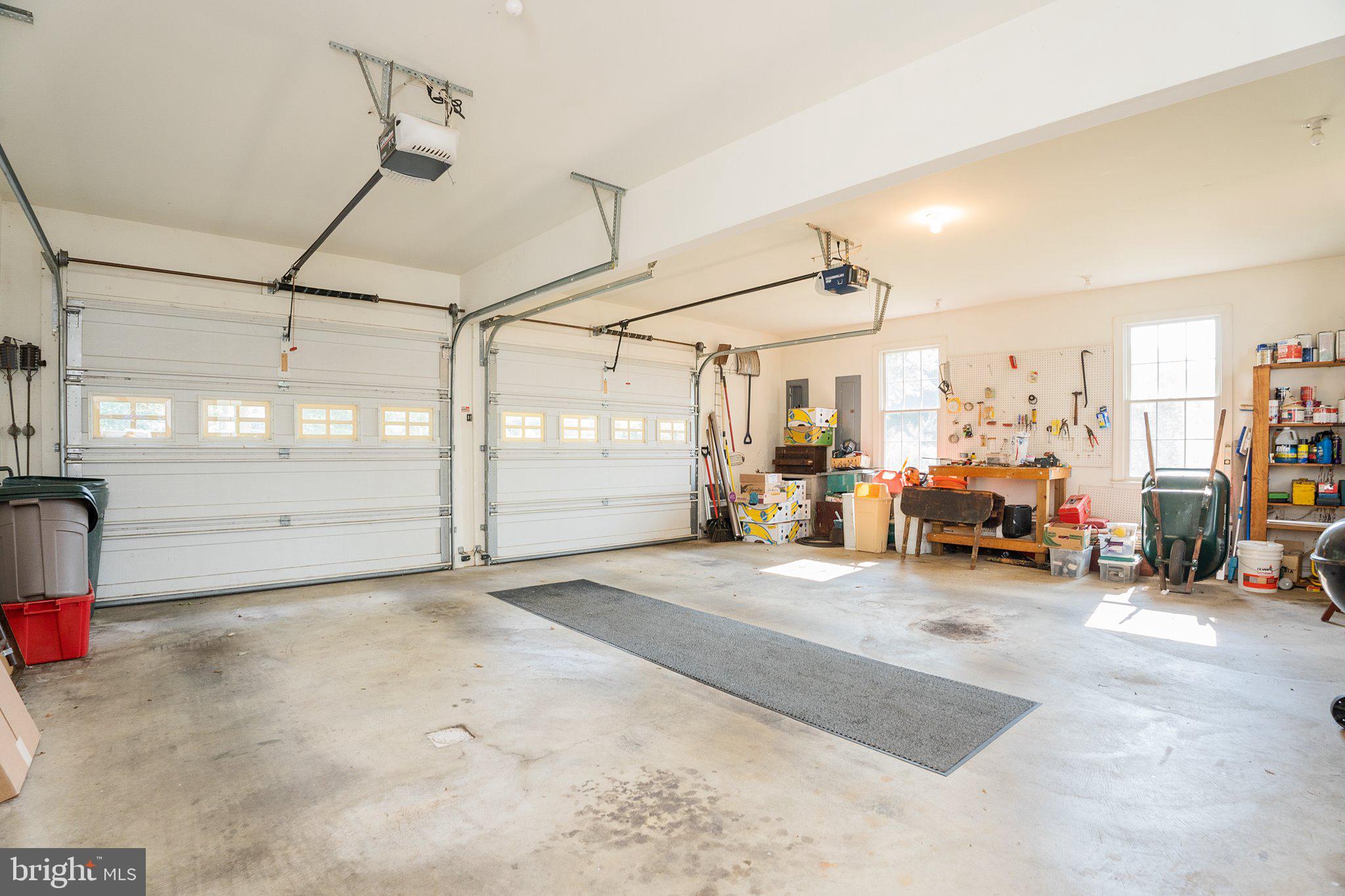 FERNBANK - Residential