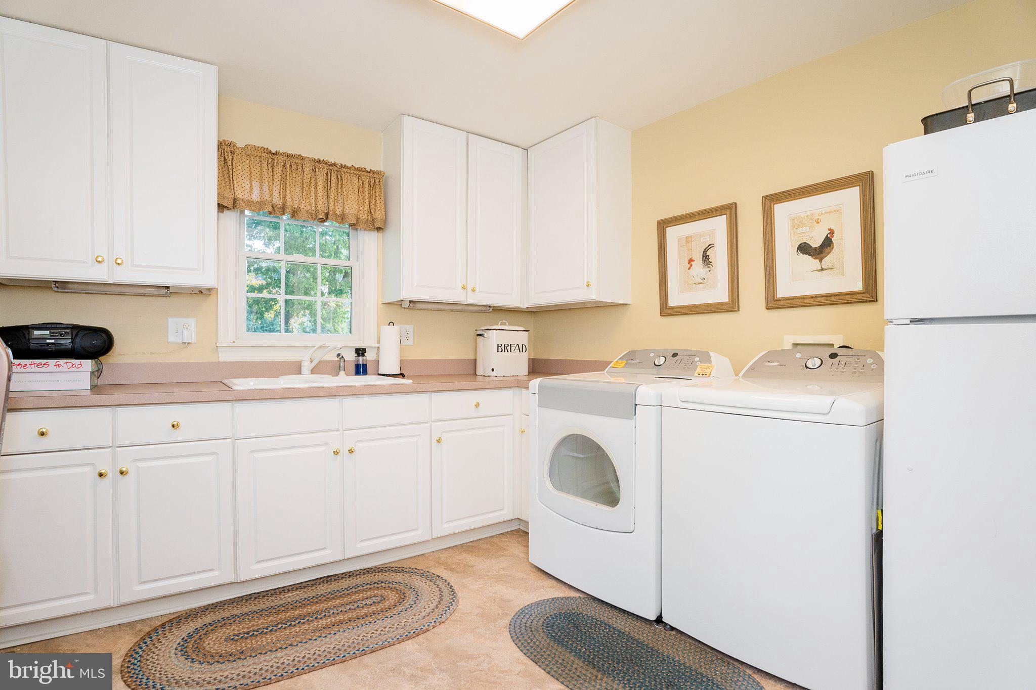 FERNBANK - Residential