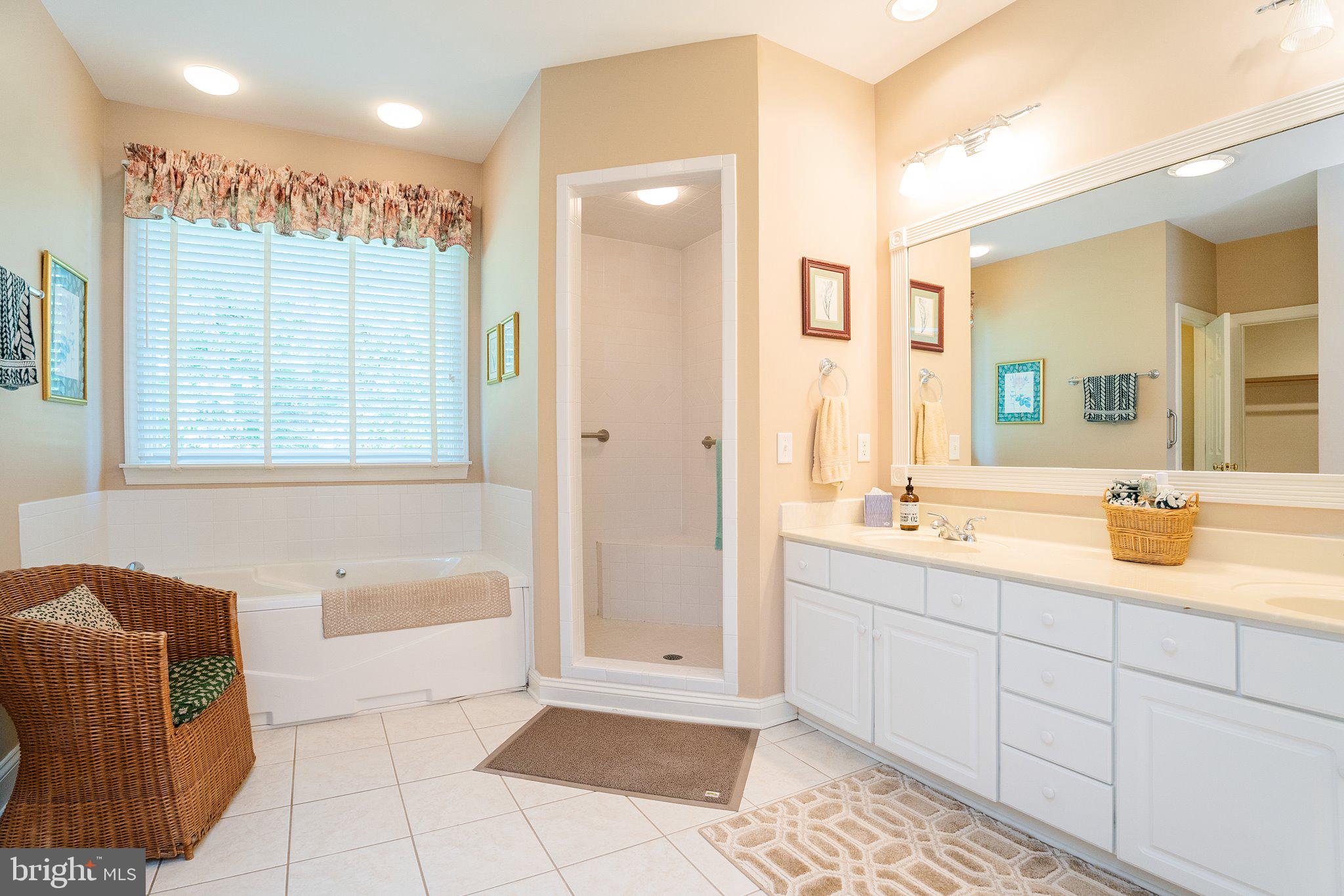 FERNBANK - Residential