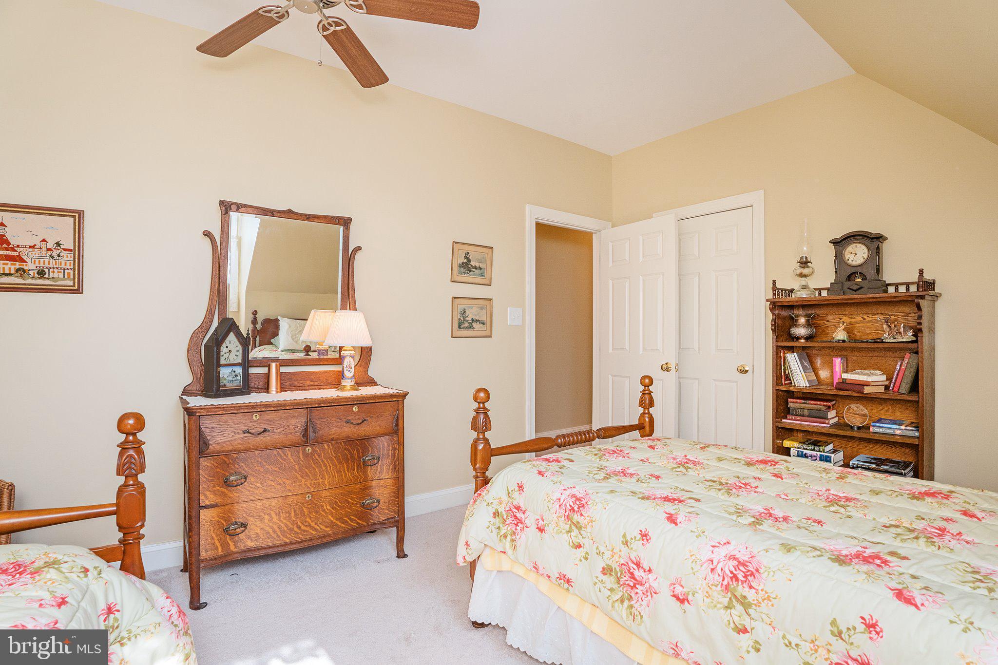 FERNBANK - Residential