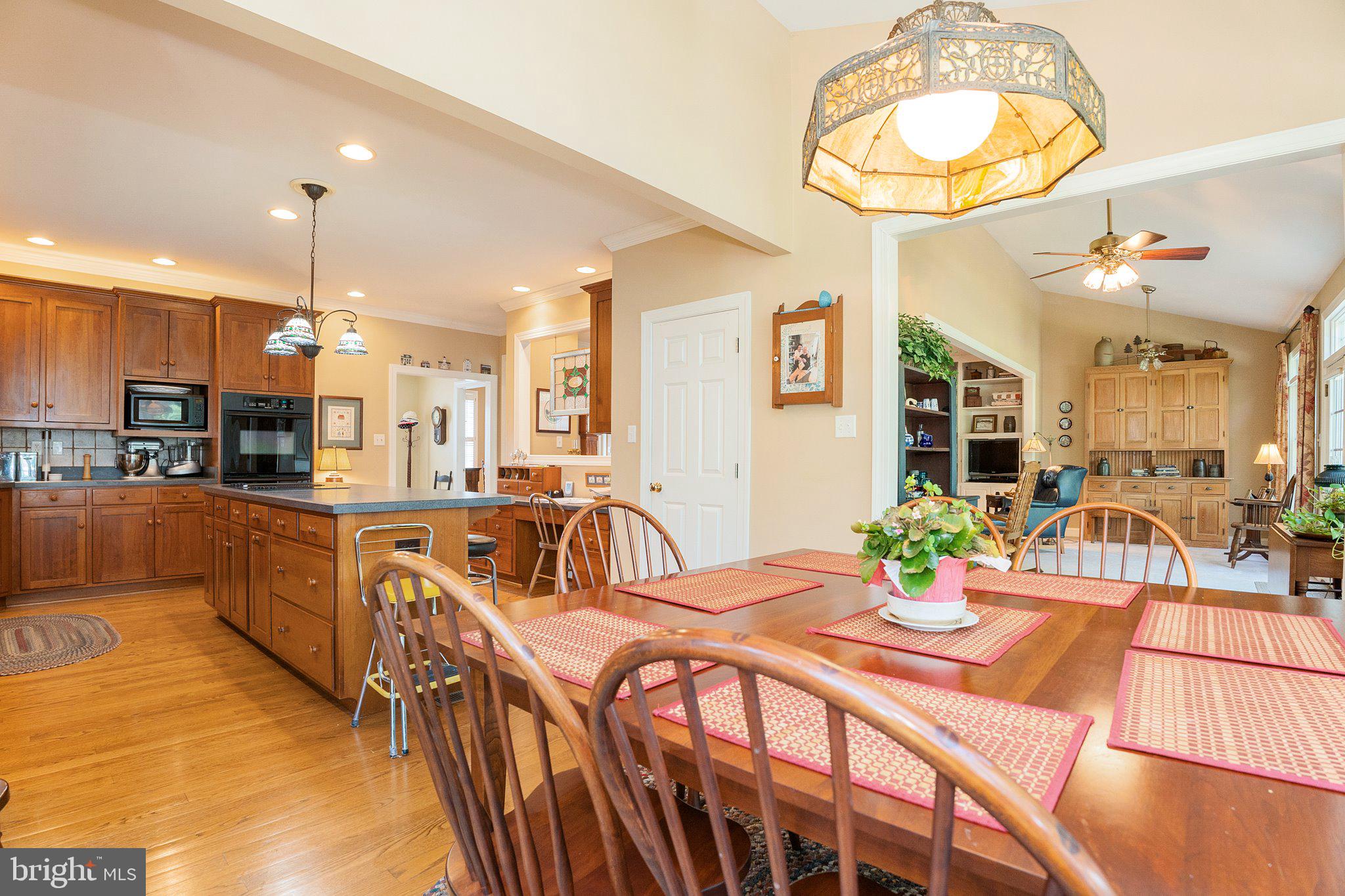 FERNBANK - Residential