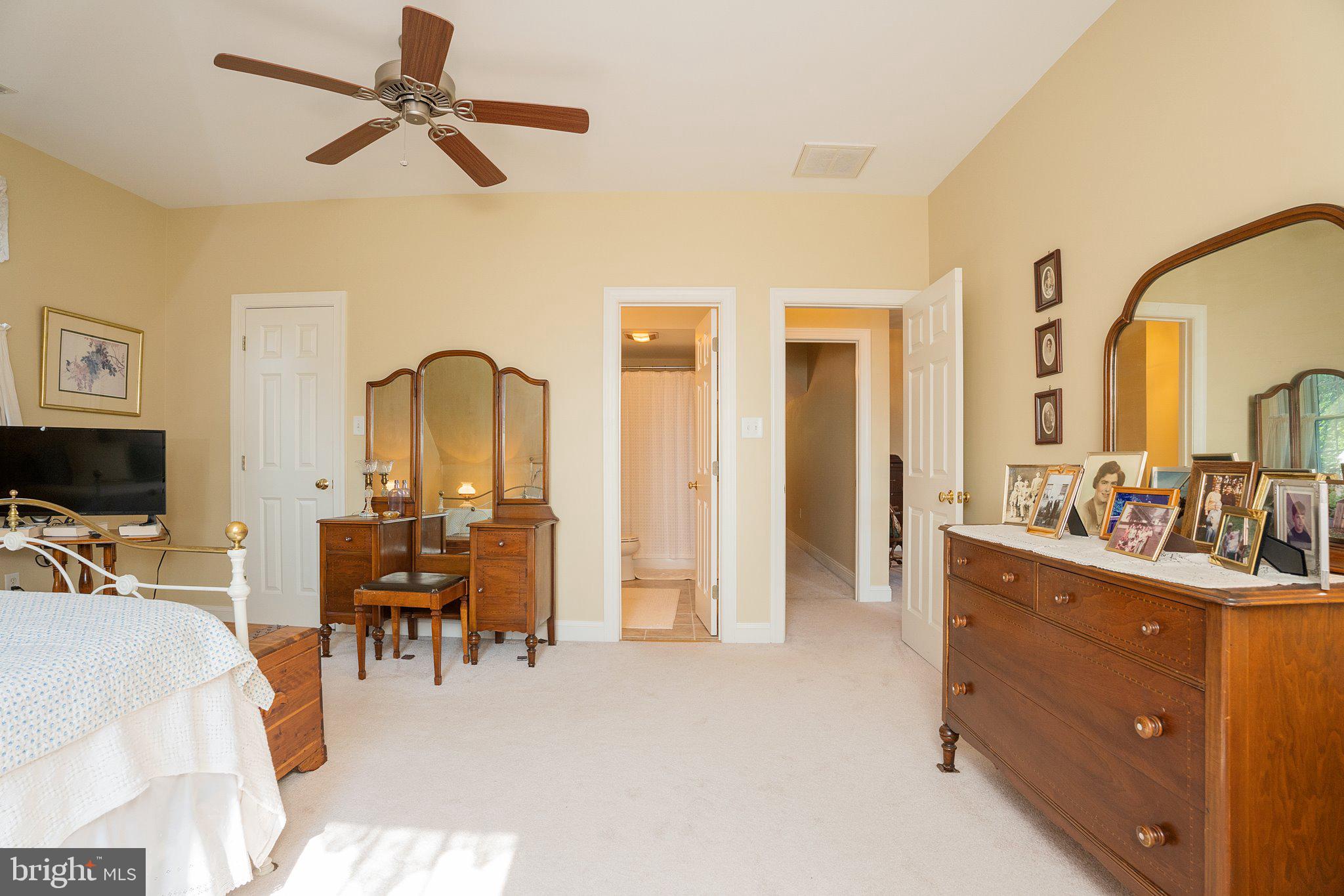 FERNBANK - Residential