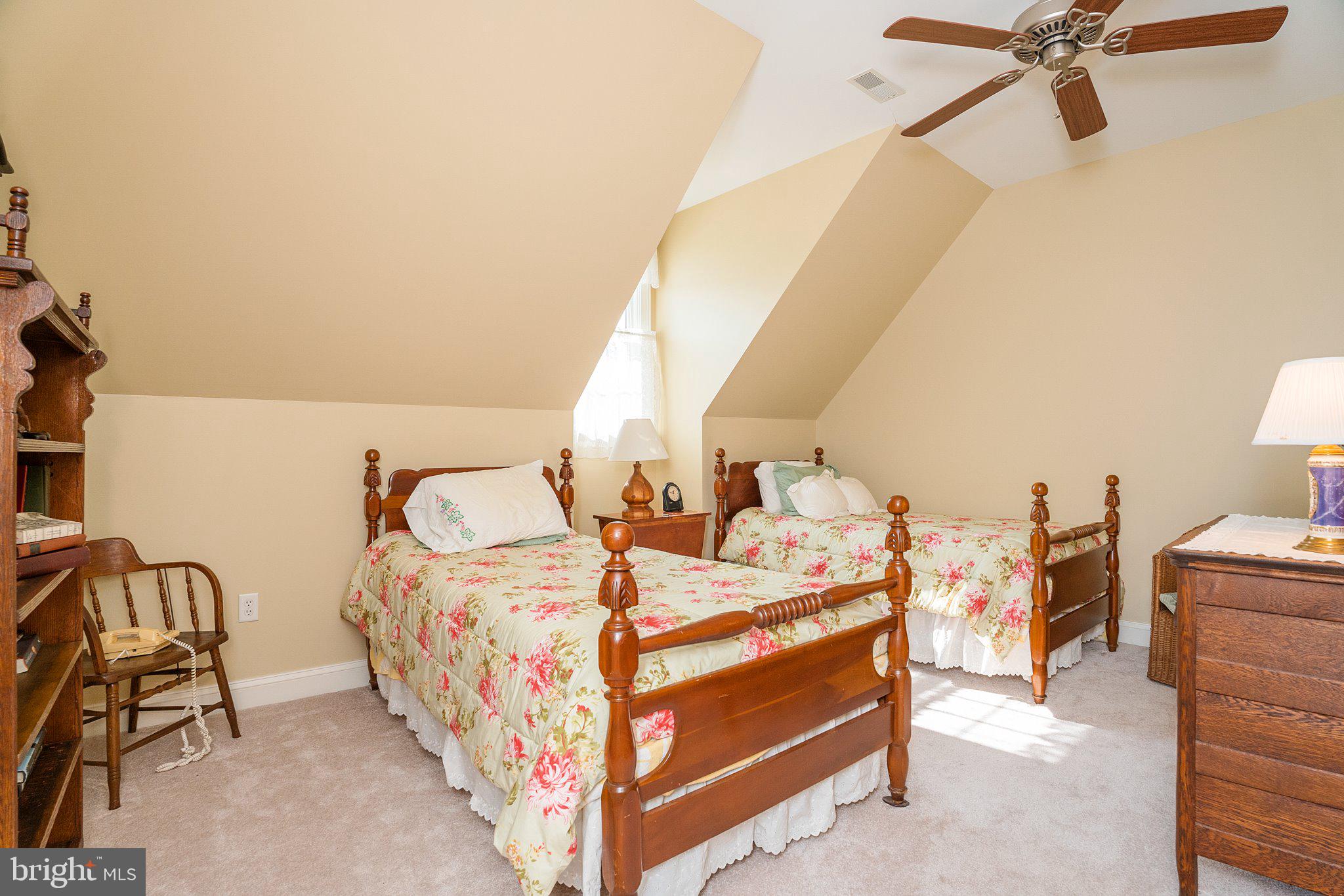 FERNBANK - Residential