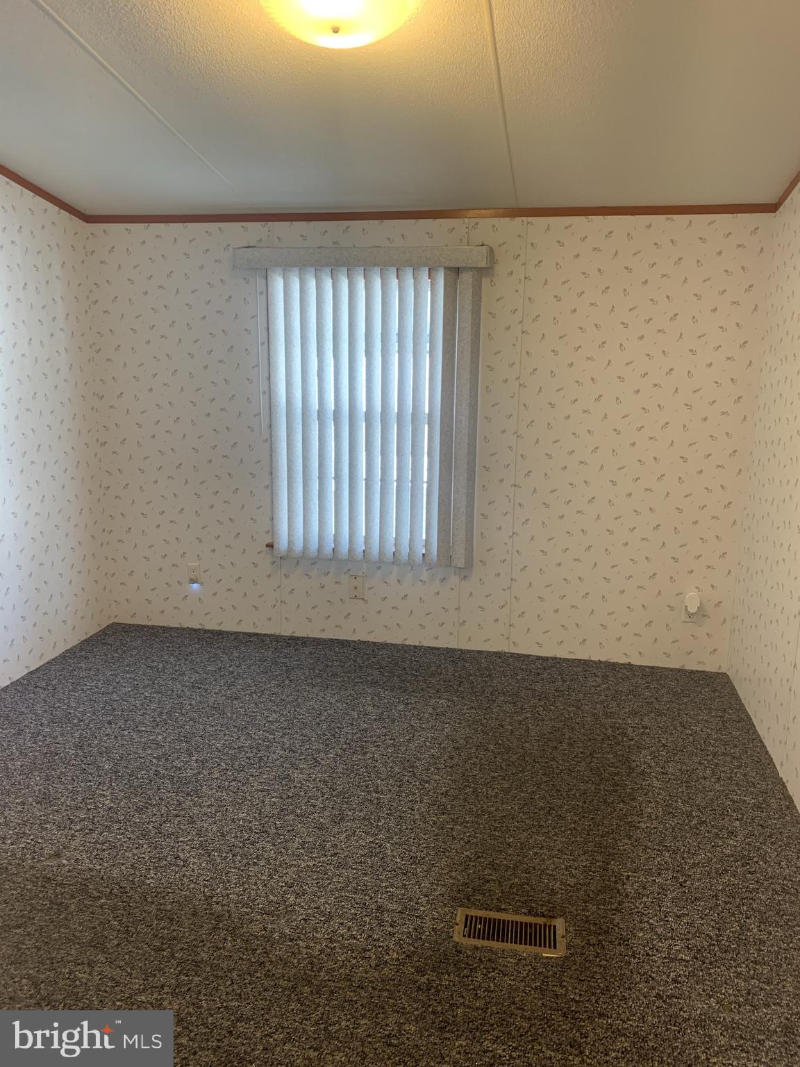 BRIARWOOD ESTATES - Residential