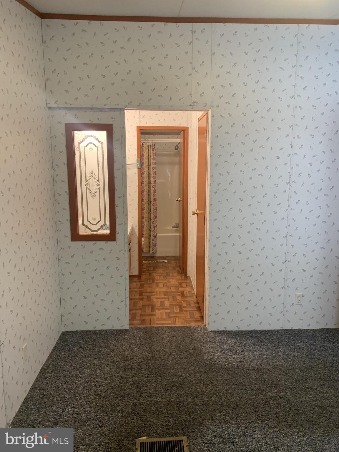 BRIARWOOD ESTATES - Residential