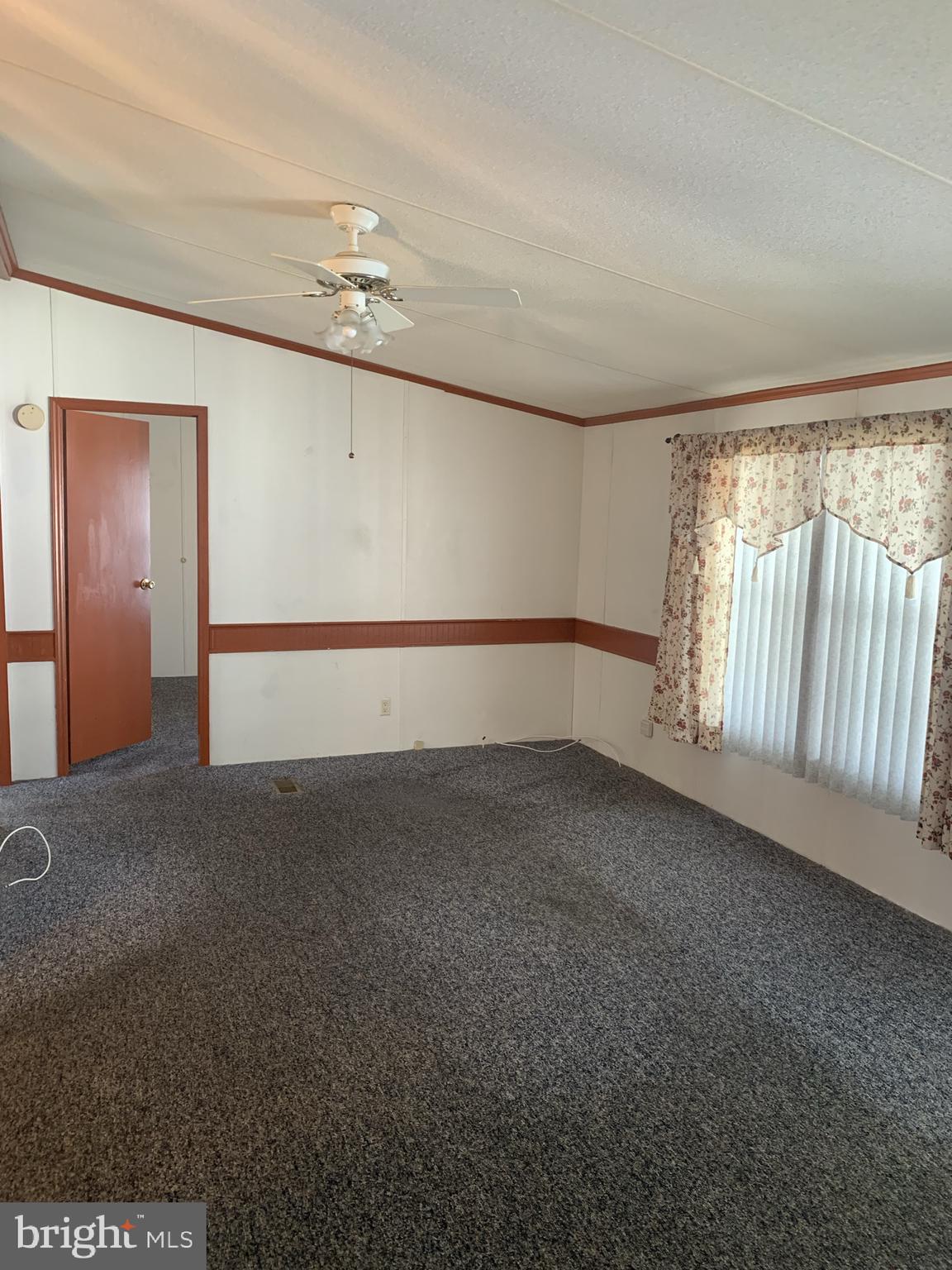 BRIARWOOD ESTATES - Residential