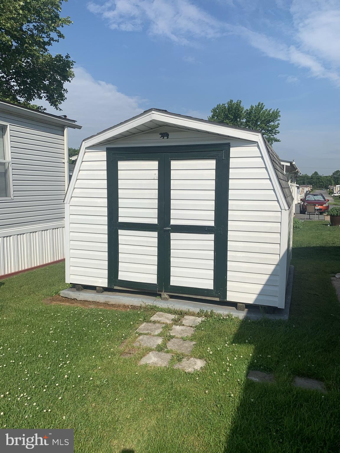 BRIARWOOD ESTATES - Residential