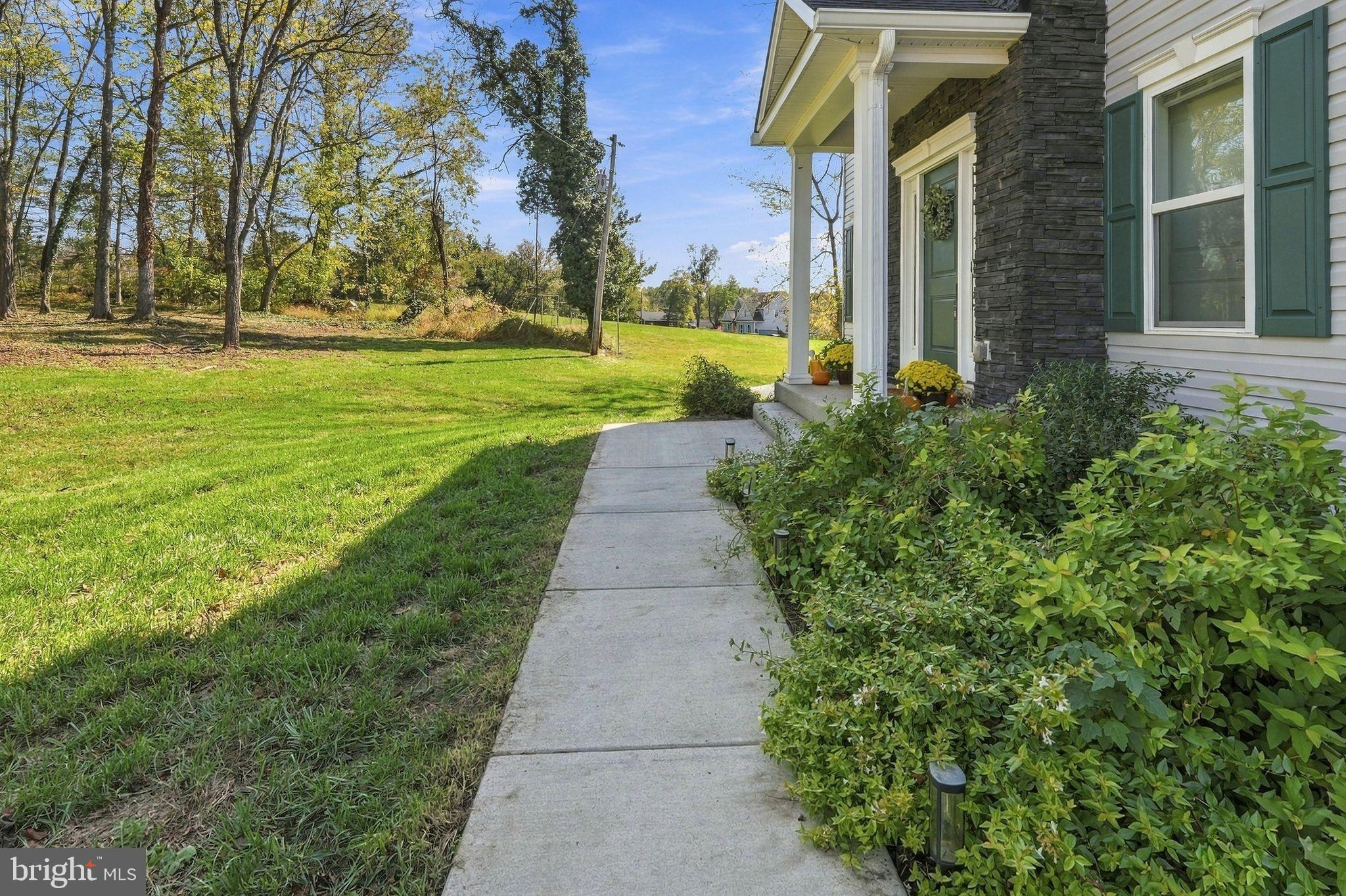 15445 LAKE VISTA LANE