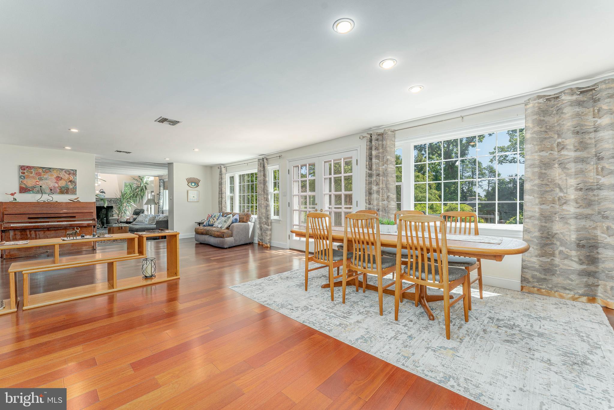 1223 HAGYS FORD ROAD