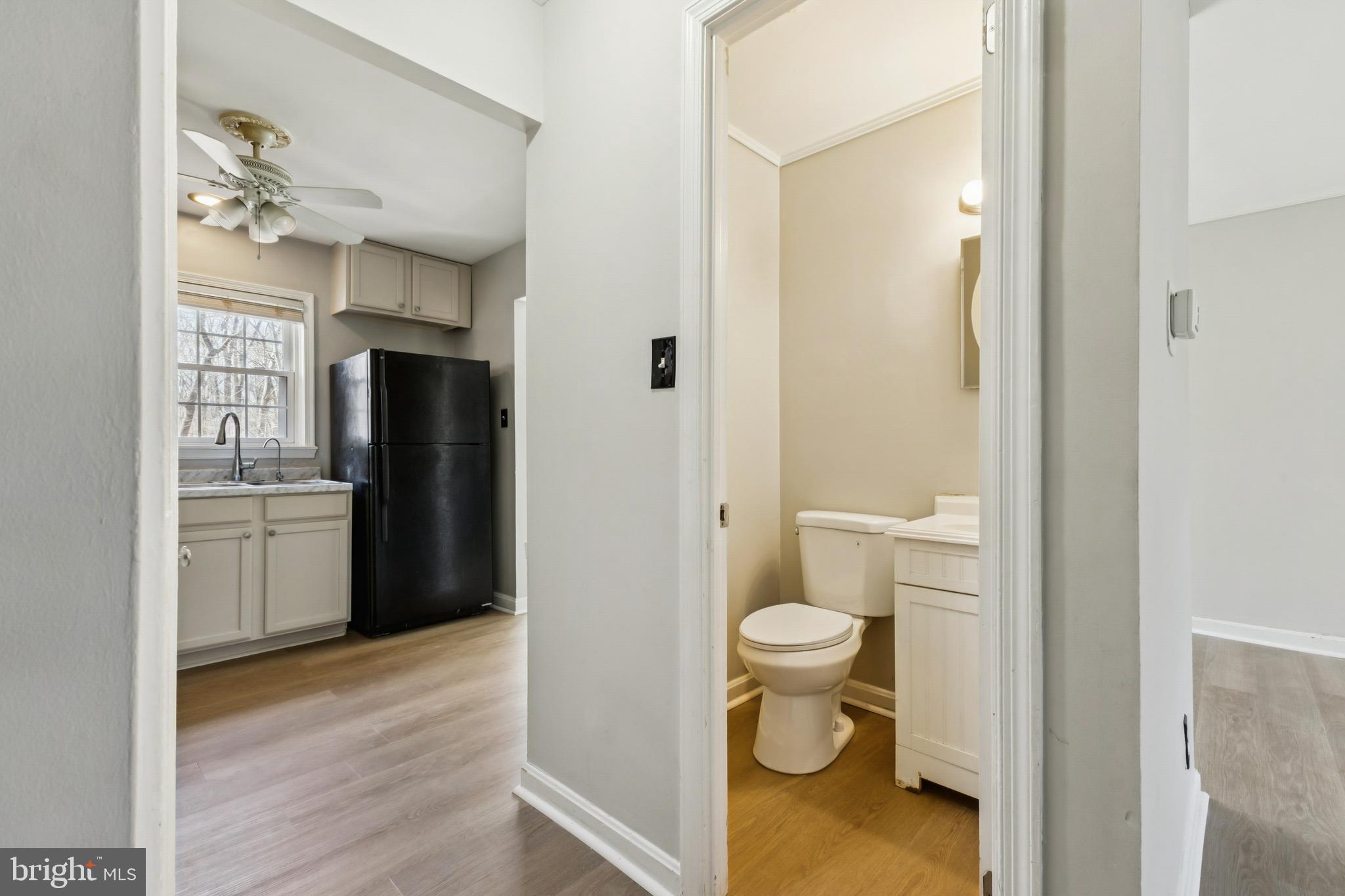 LONDON TOWNE - Residential