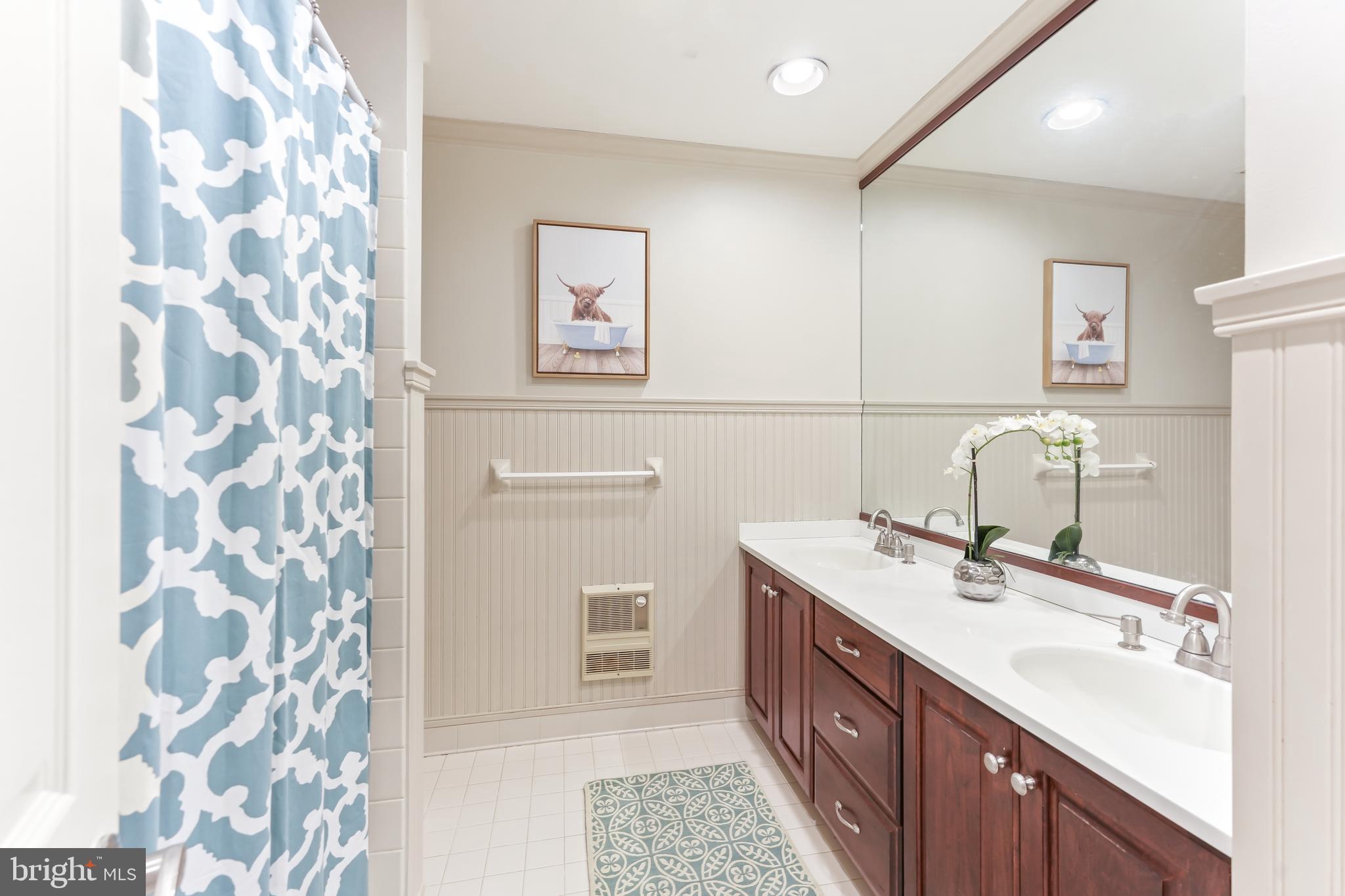 CROSS CREEK - Residential