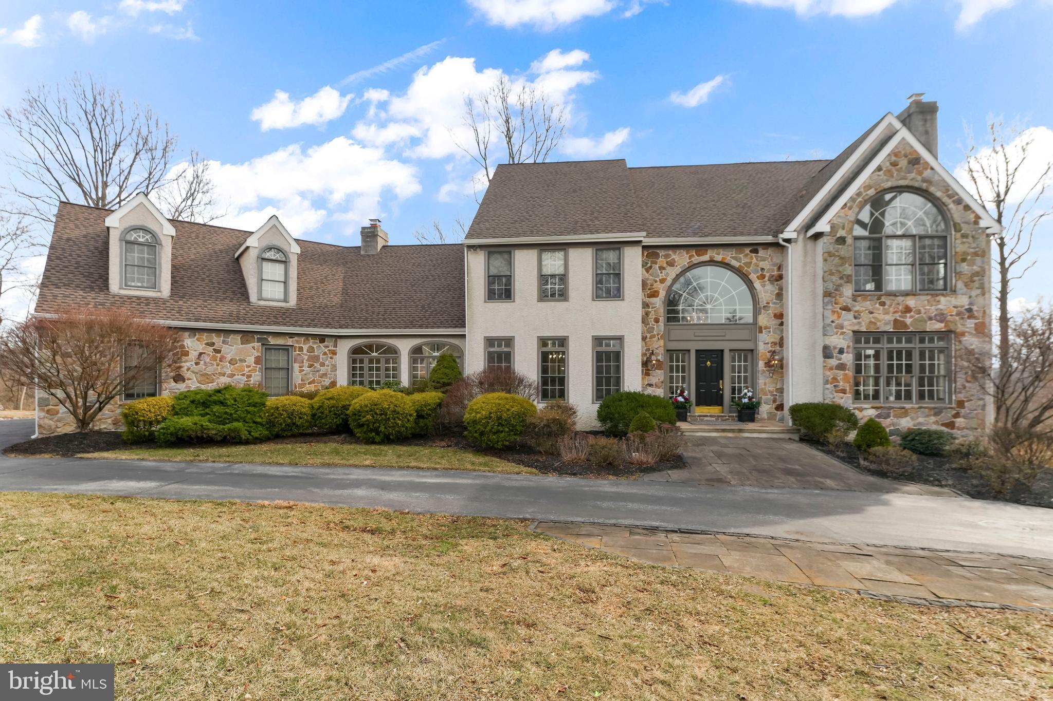 CROSS CREEK - Residential