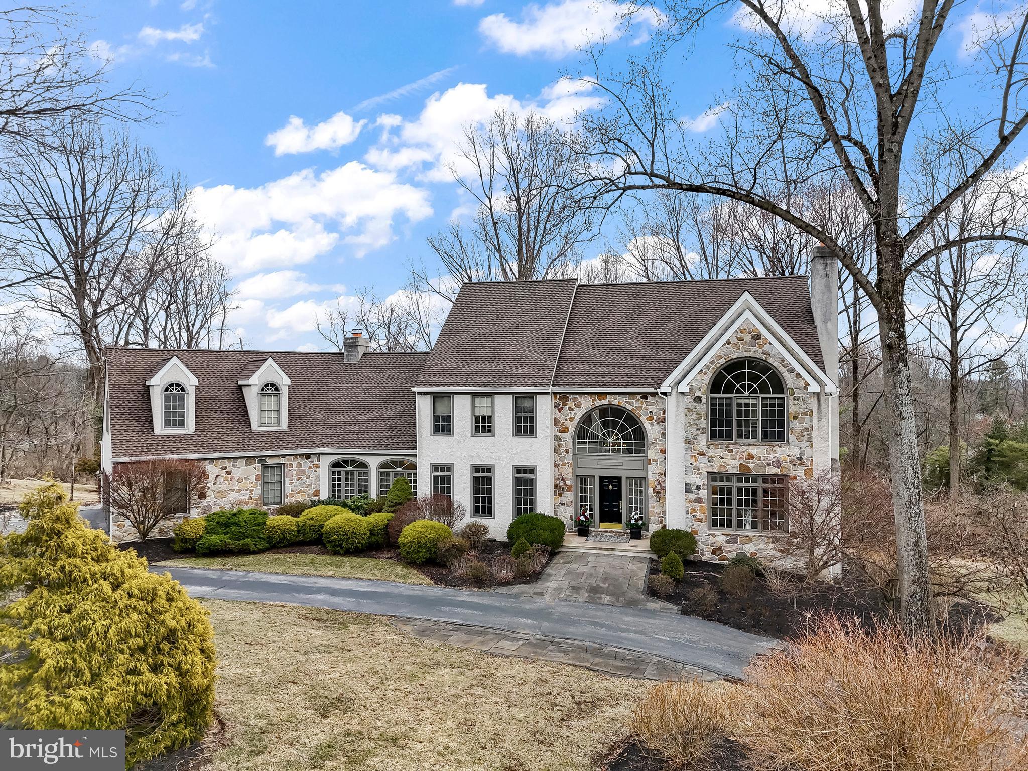 CROSS CREEK - Residential