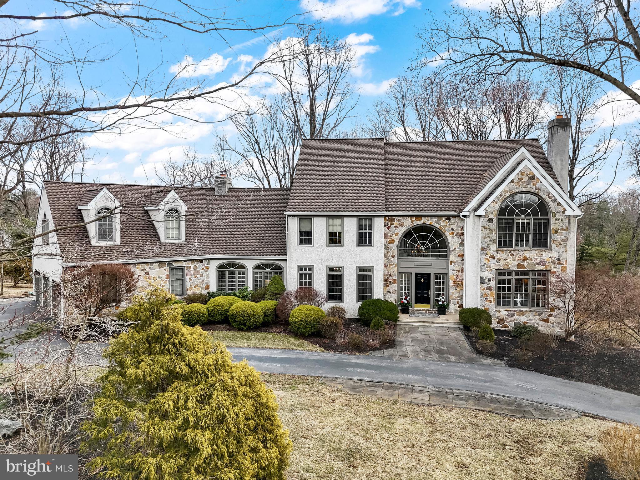 CROSS CREEK - Residential