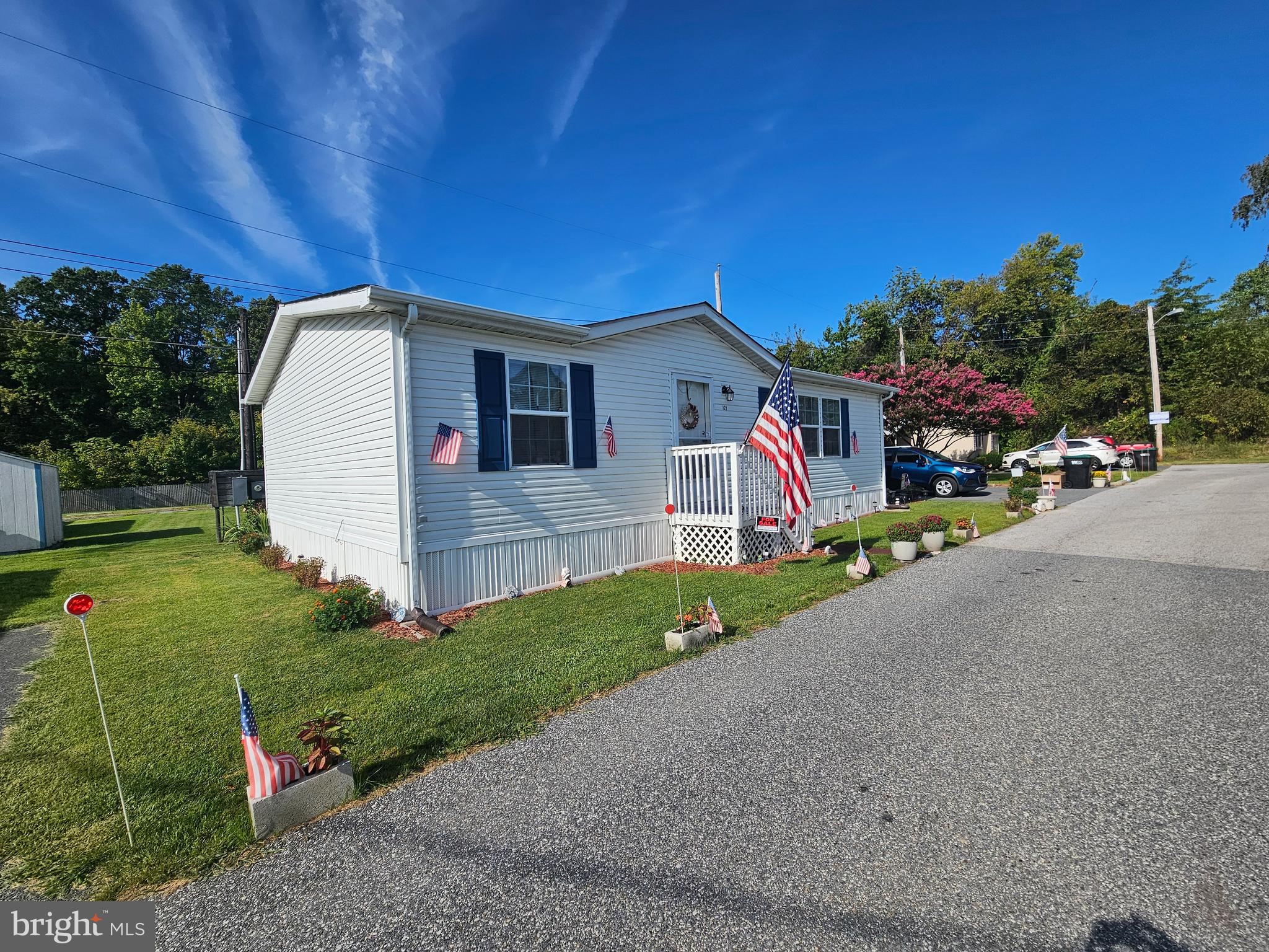 BRIARWOOD ESTATES - Residential